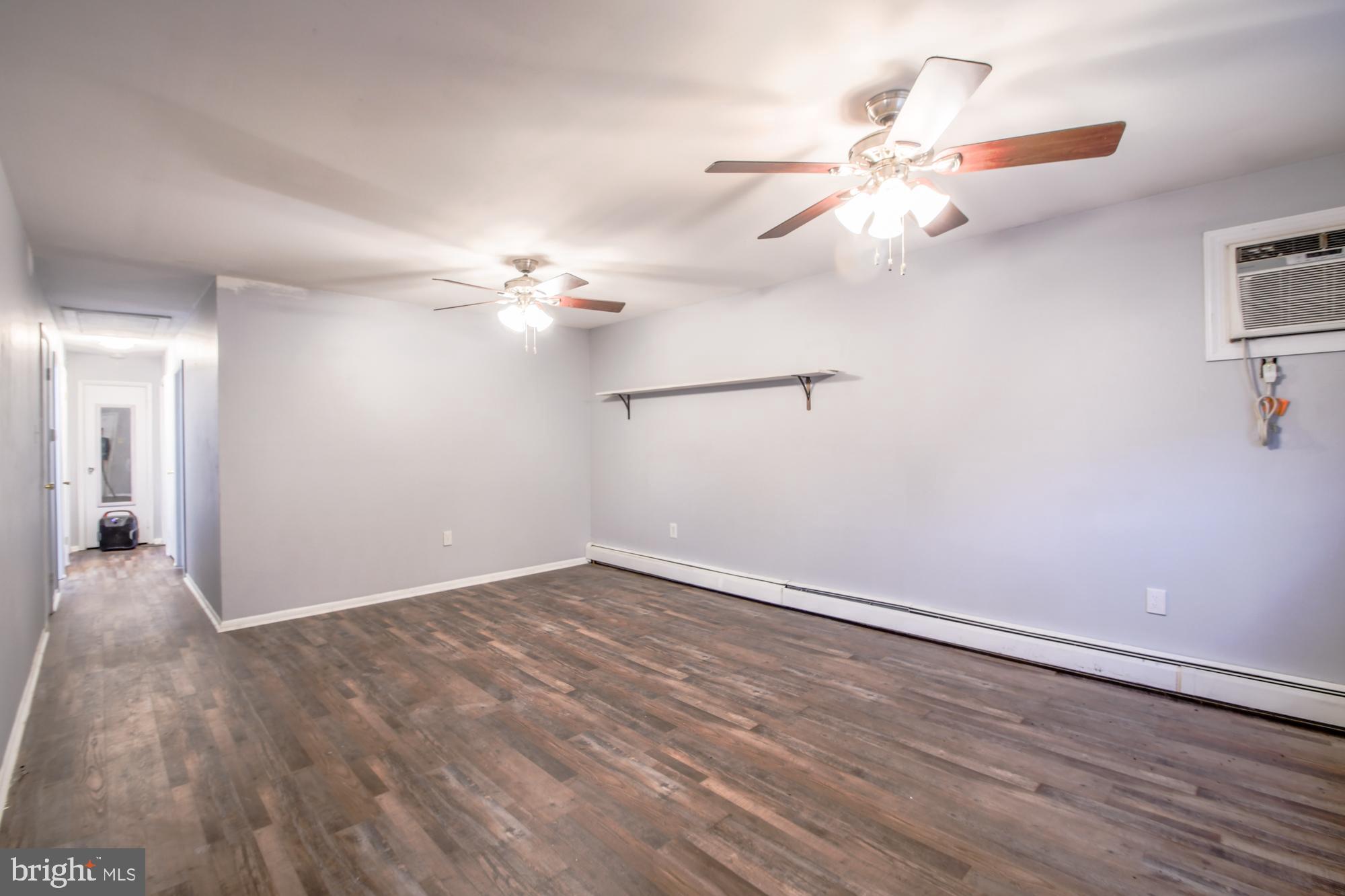 ROSLYN - Residential