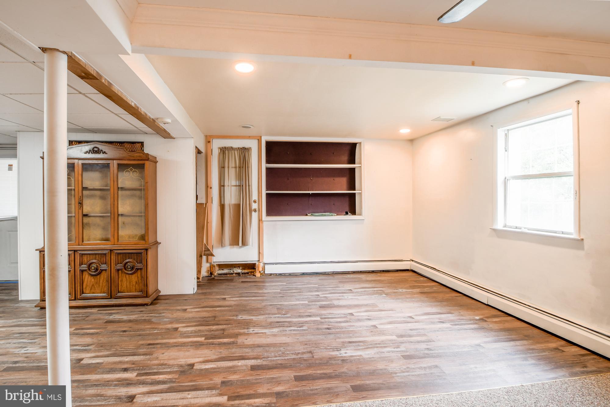 ROSLYN - Residential