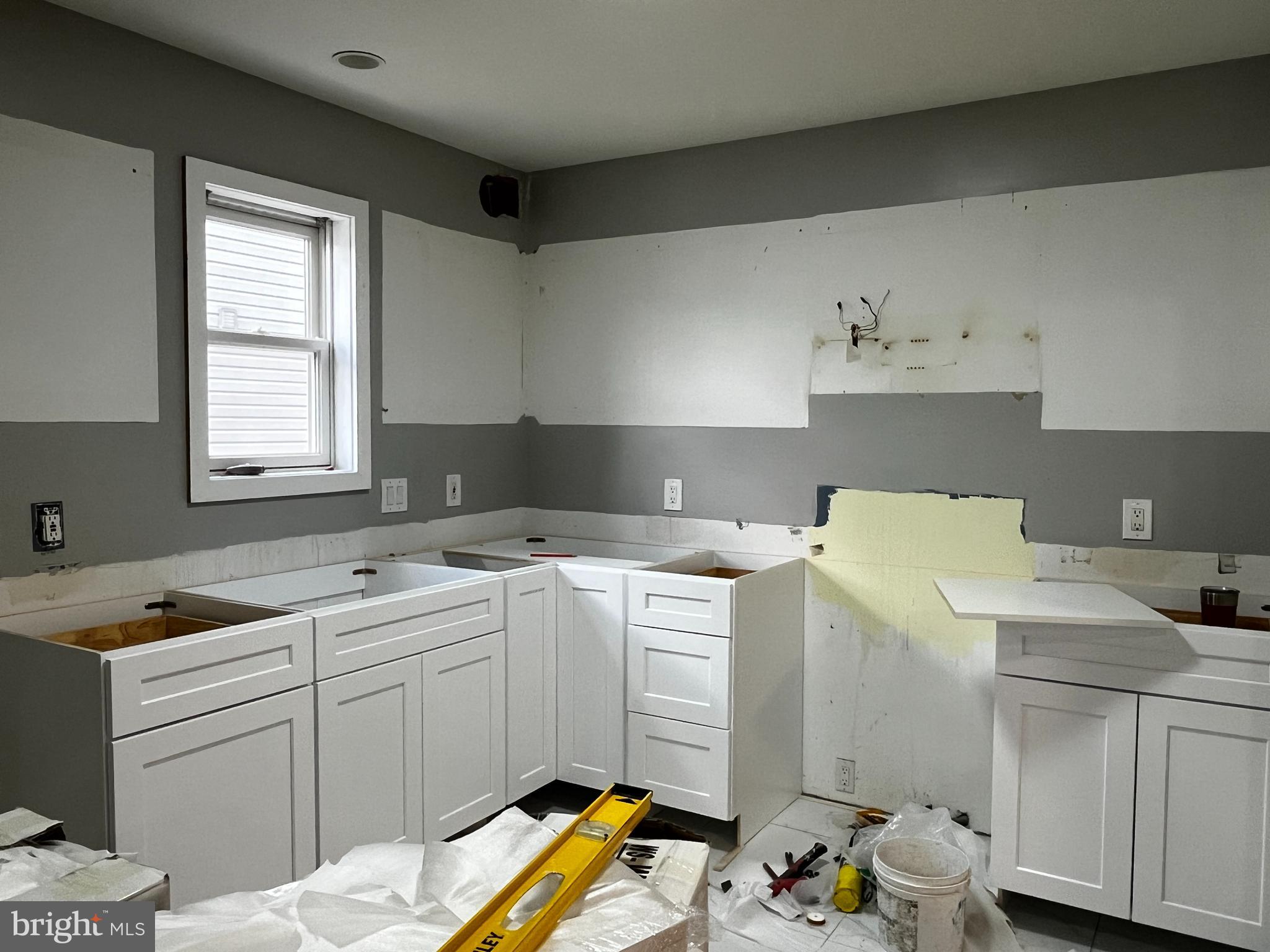 PHILADELPHIA (NORTHEAST) - Residential Lease