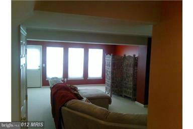 LAKELAND PLACE - Residential