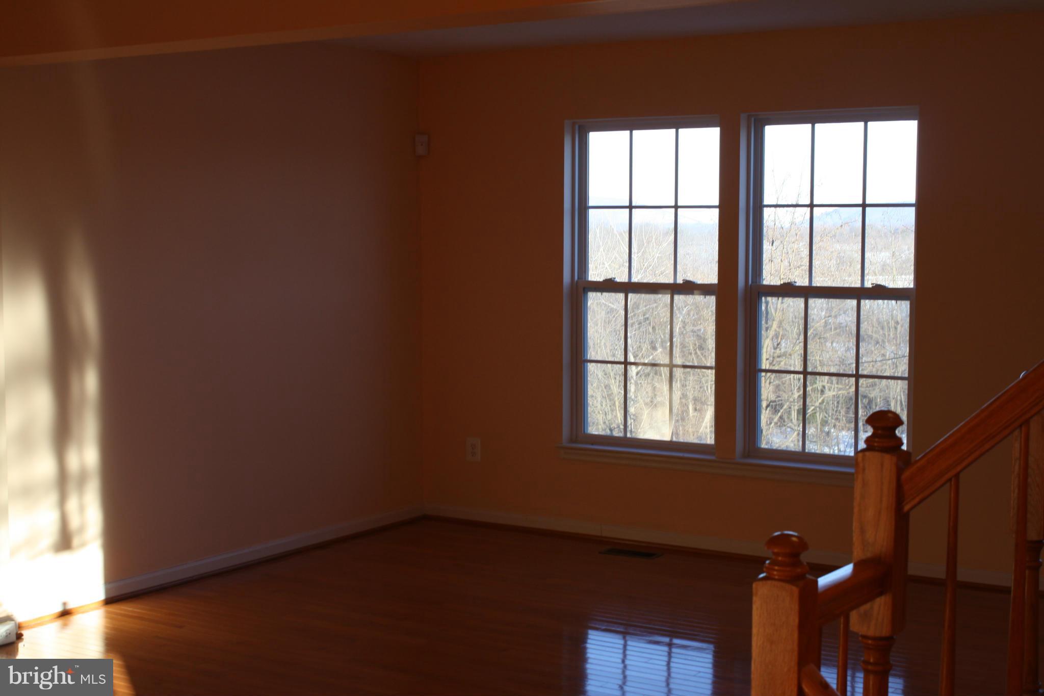 LAKELAND PLACE - Residential