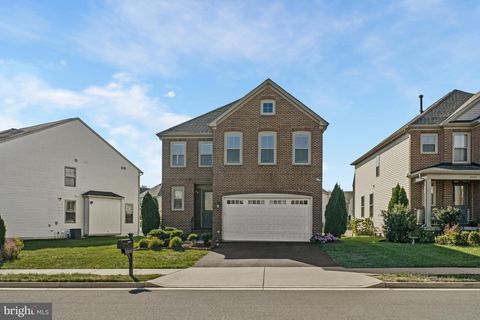 42417 LEEDS FIELD DRIVE CHANTILLY VA 20152