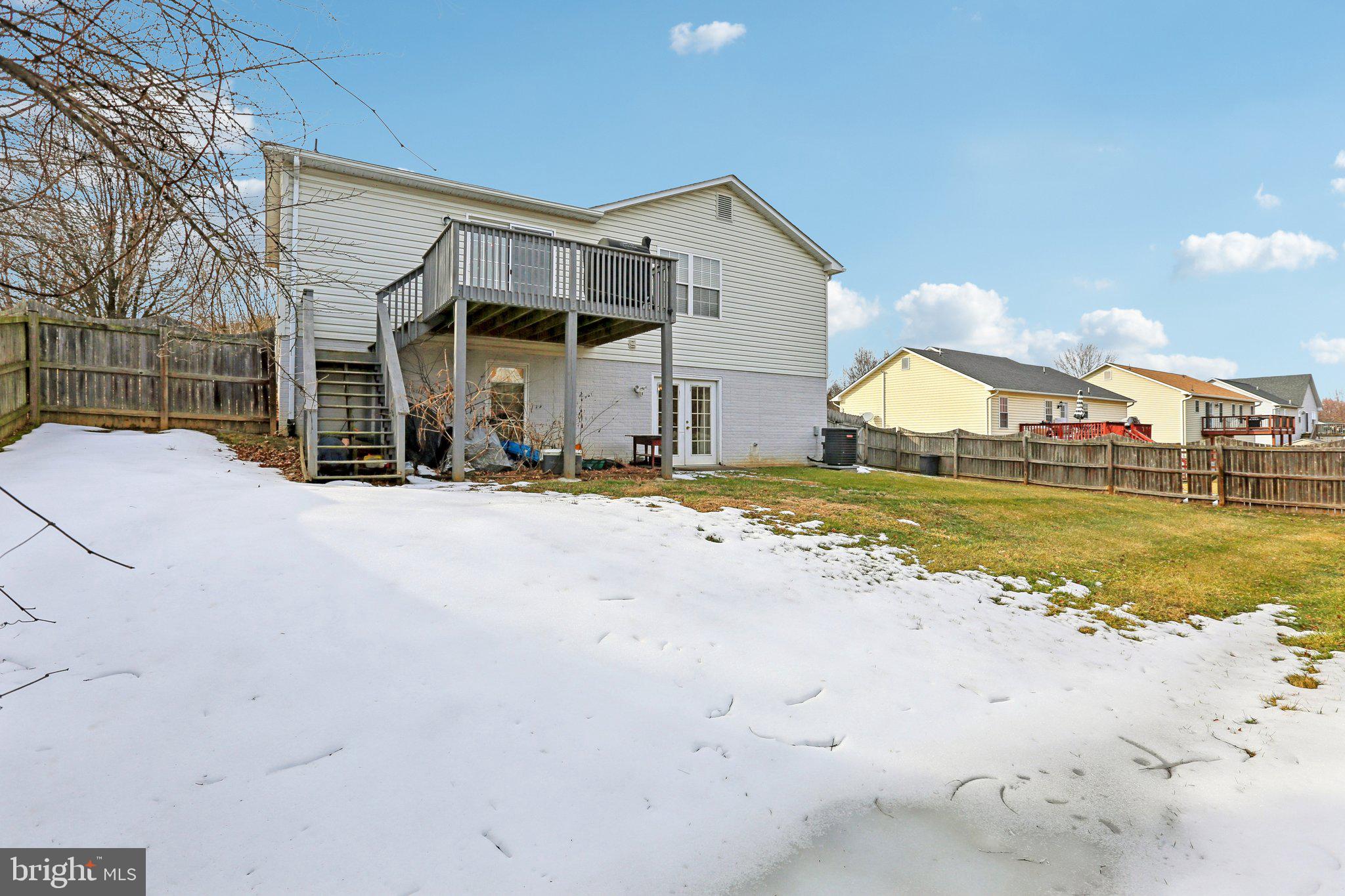 WILLIAMSBURG - Residential