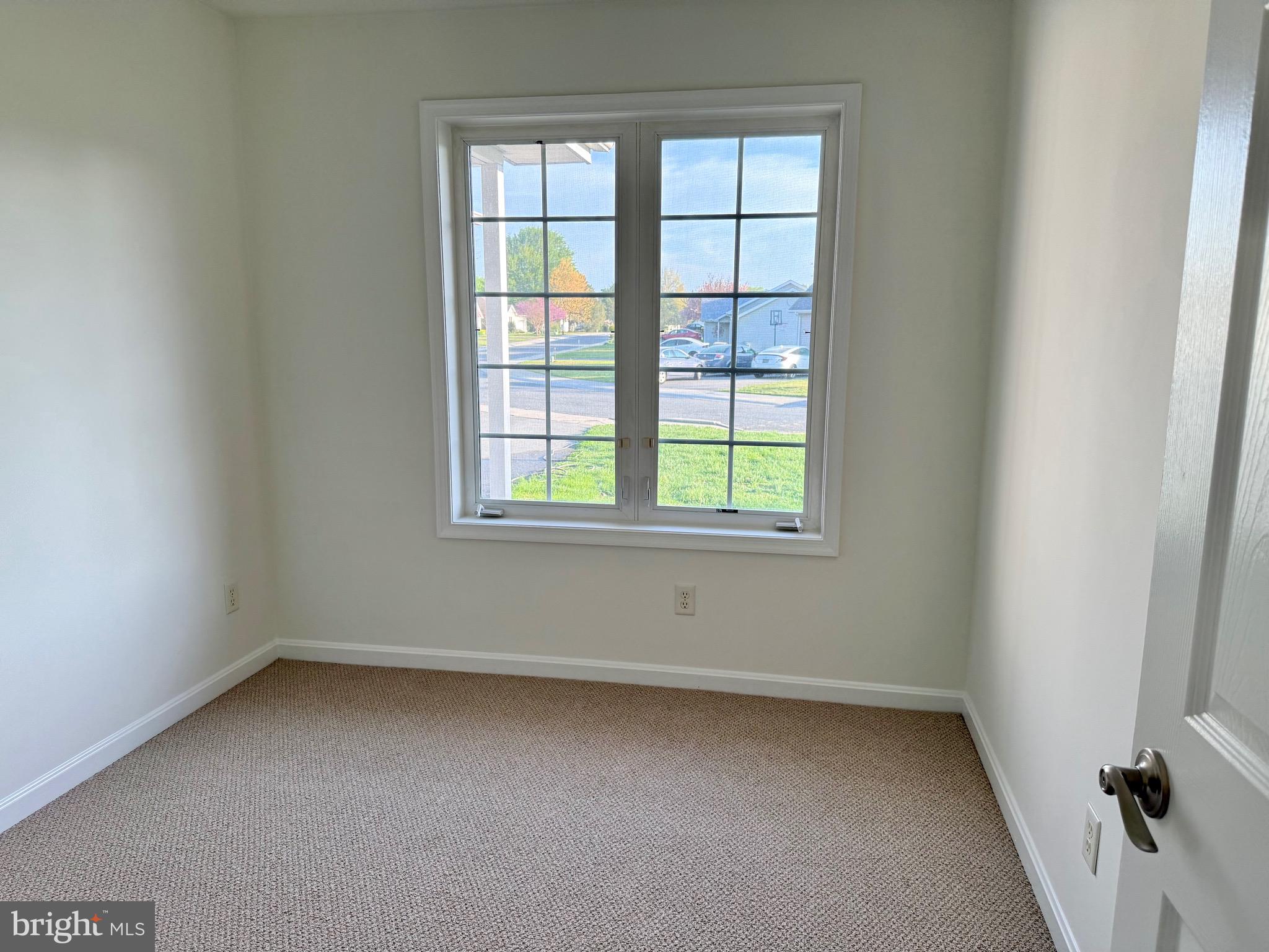 SAW MILL VIL - Residential