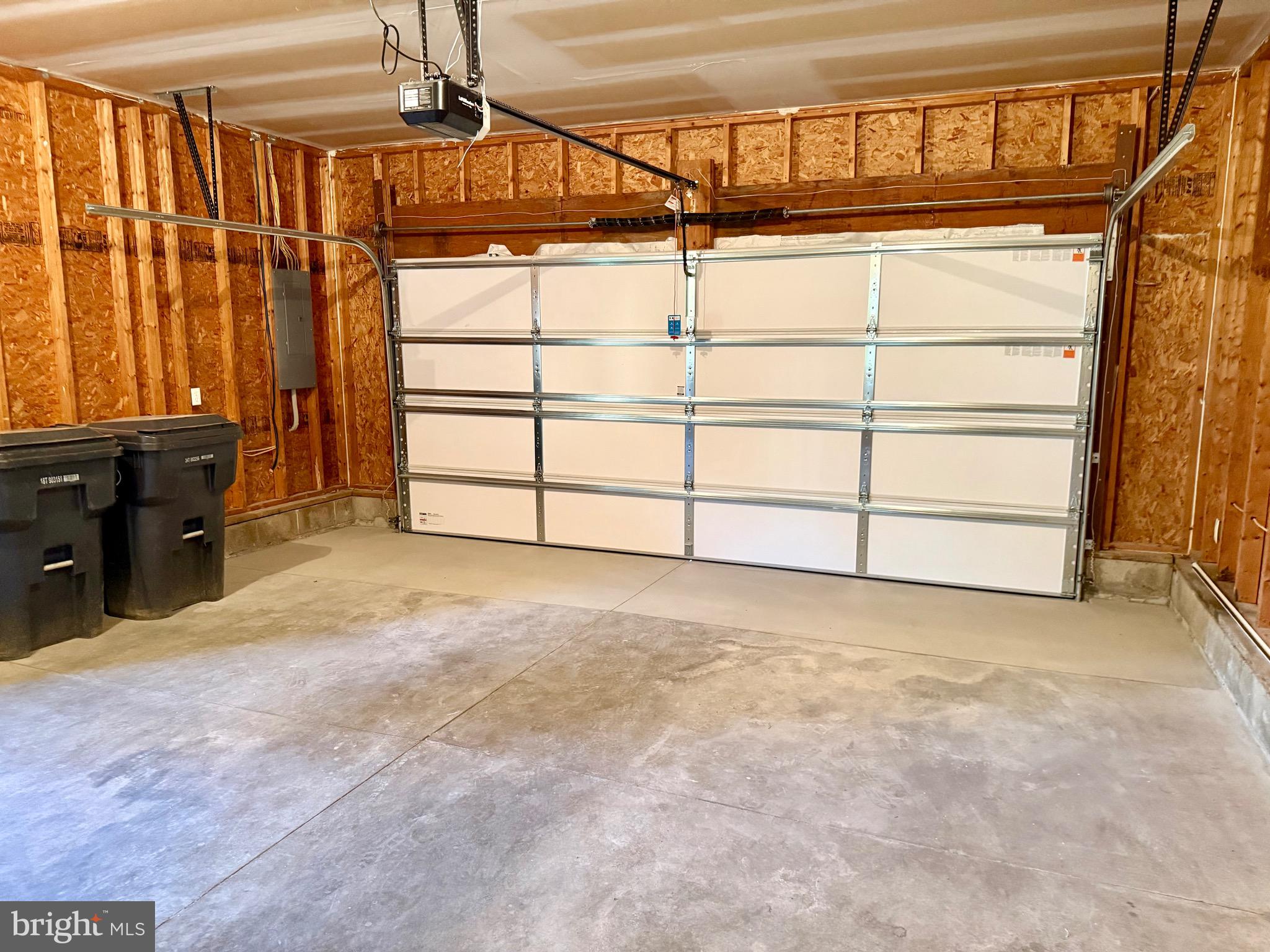 SAW MILL VIL - Residential