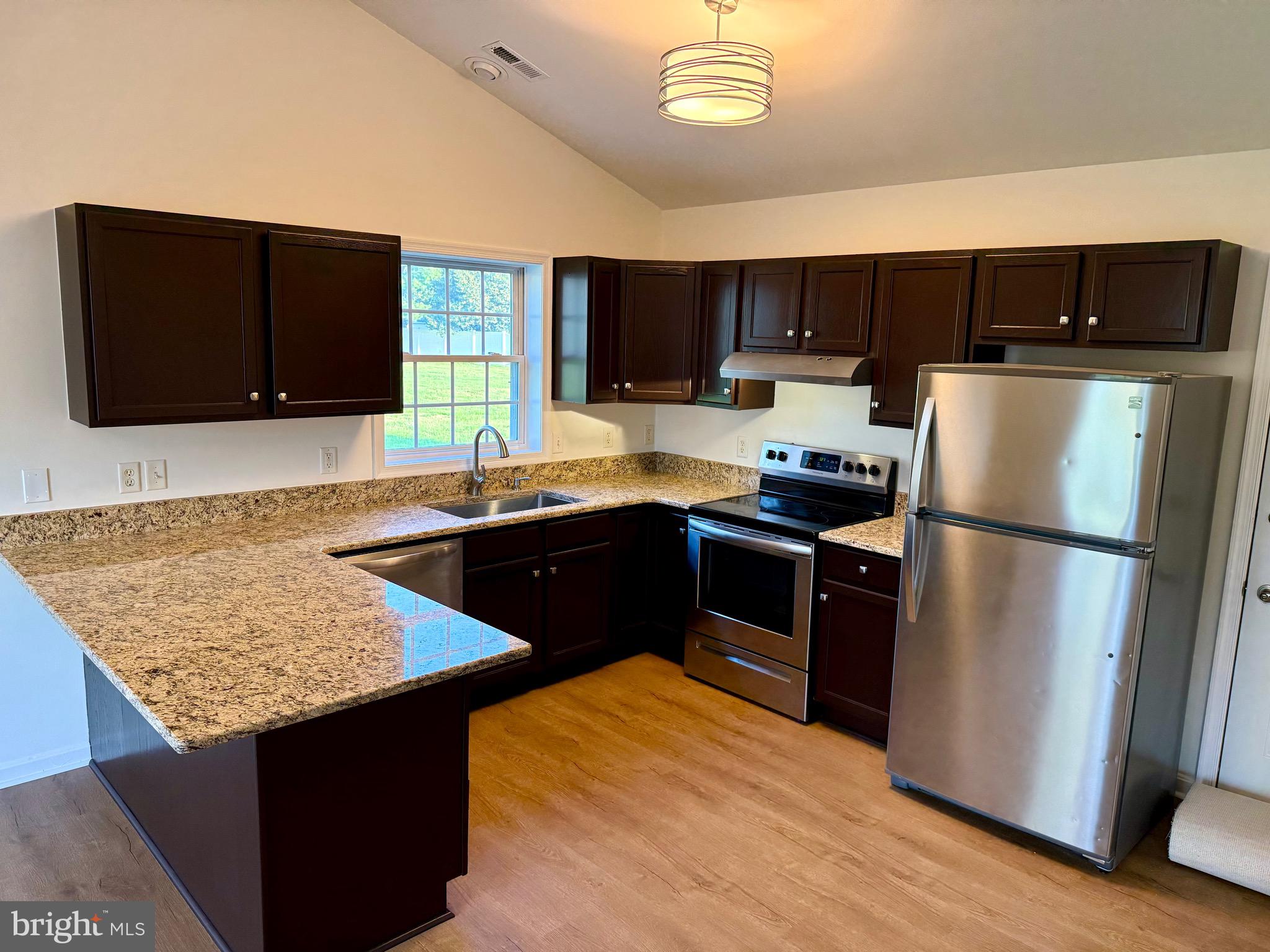 SAW MILL VIL - Residential