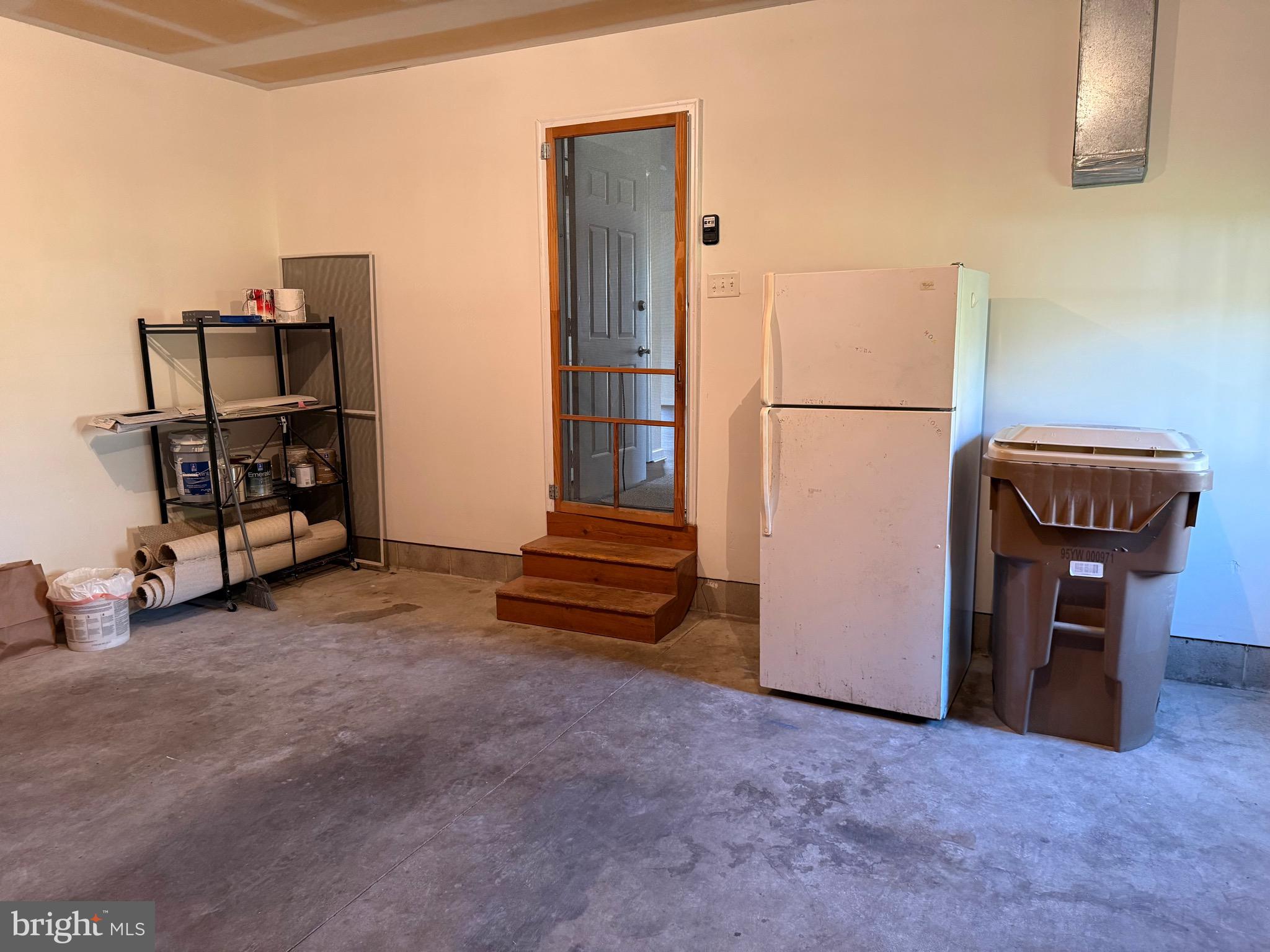 SAW MILL VIL - Residential