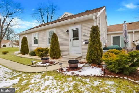 Homes For Sale - 112 Pilatus Platz #D<br/> FREEHOLD, NJ 07728