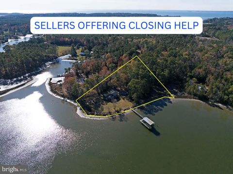 Homes For Sale - 310 Brush Neck Rd Rd<br/> Mathews County, SUSAN, VA 23163