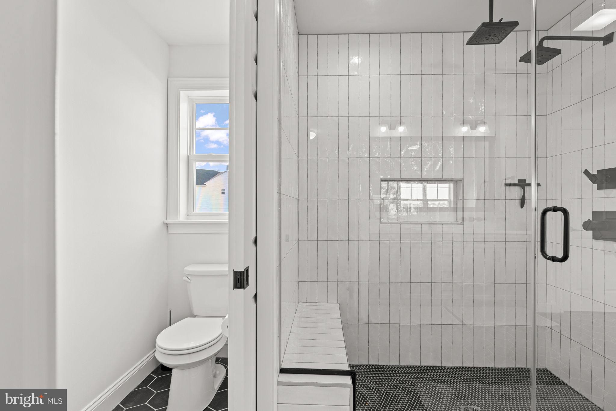 AUTUMN CHASE - Residential