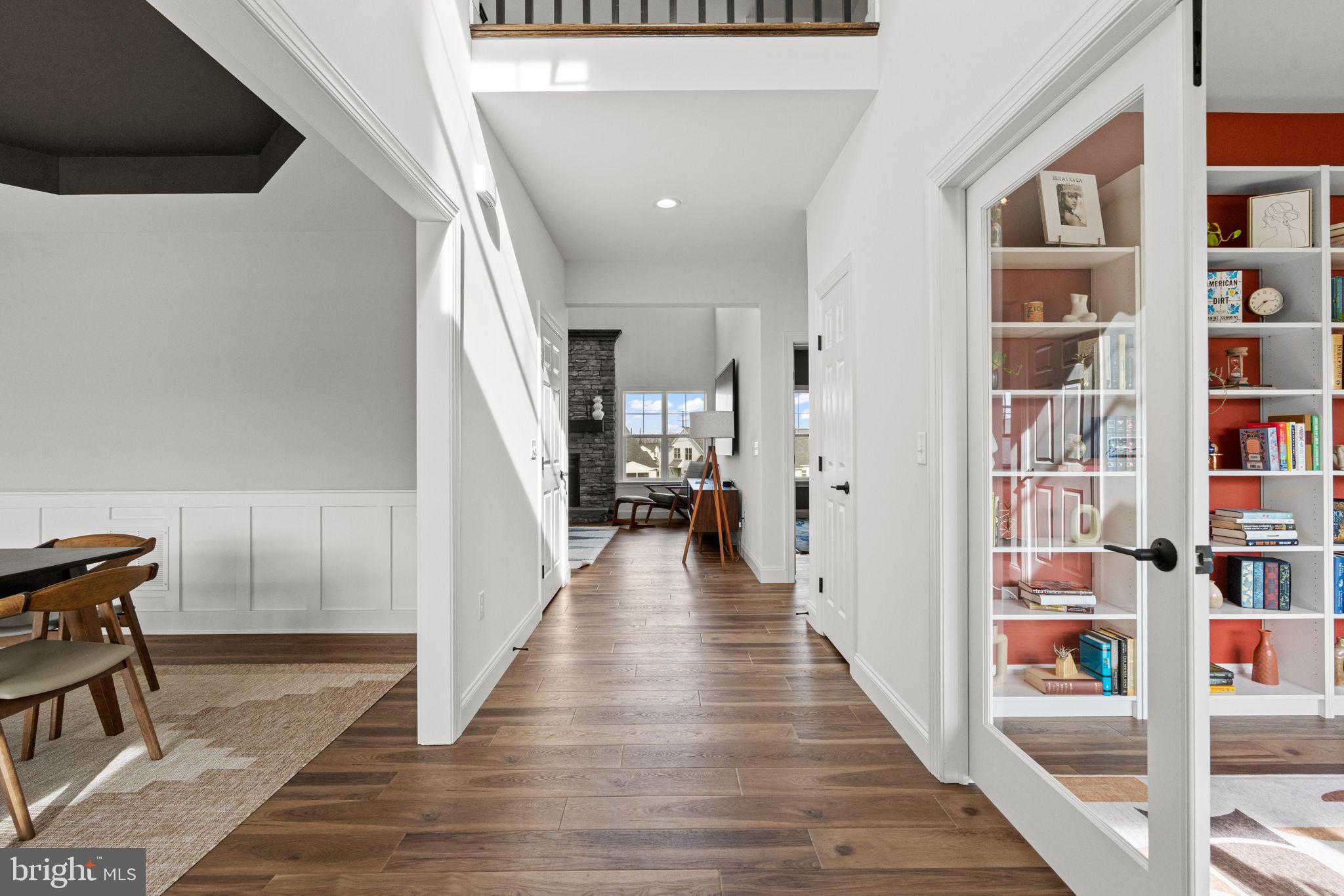 AUTUMN CHASE - Residential