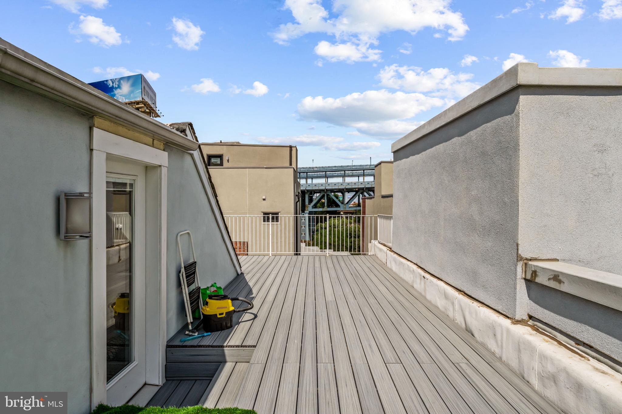 OLD CITY - Residential