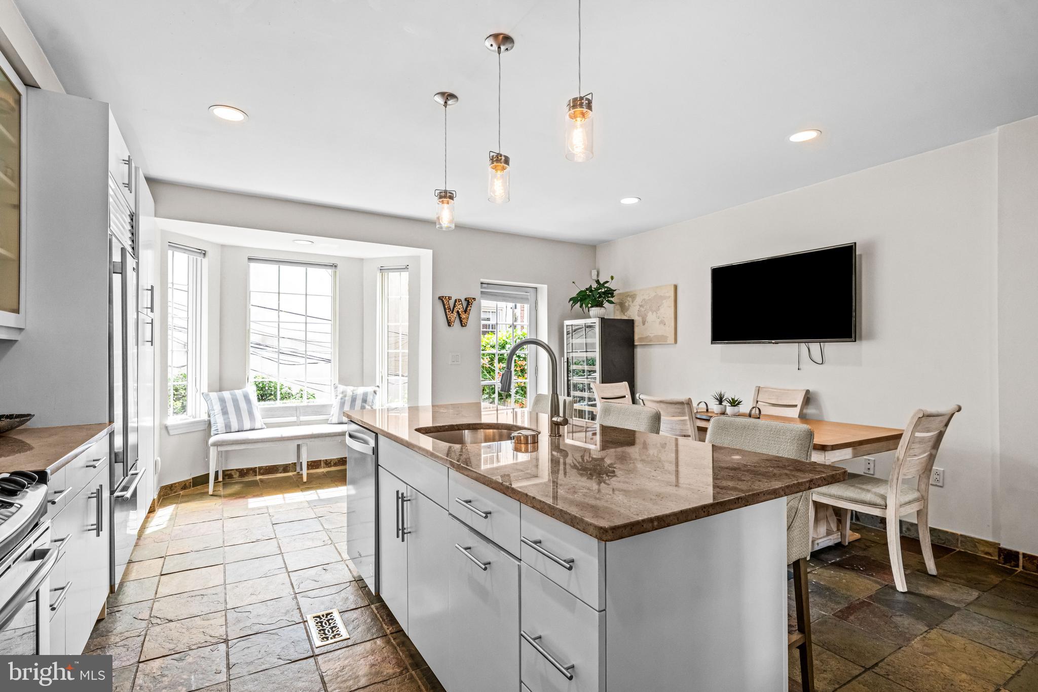 OLD CITY - Residential