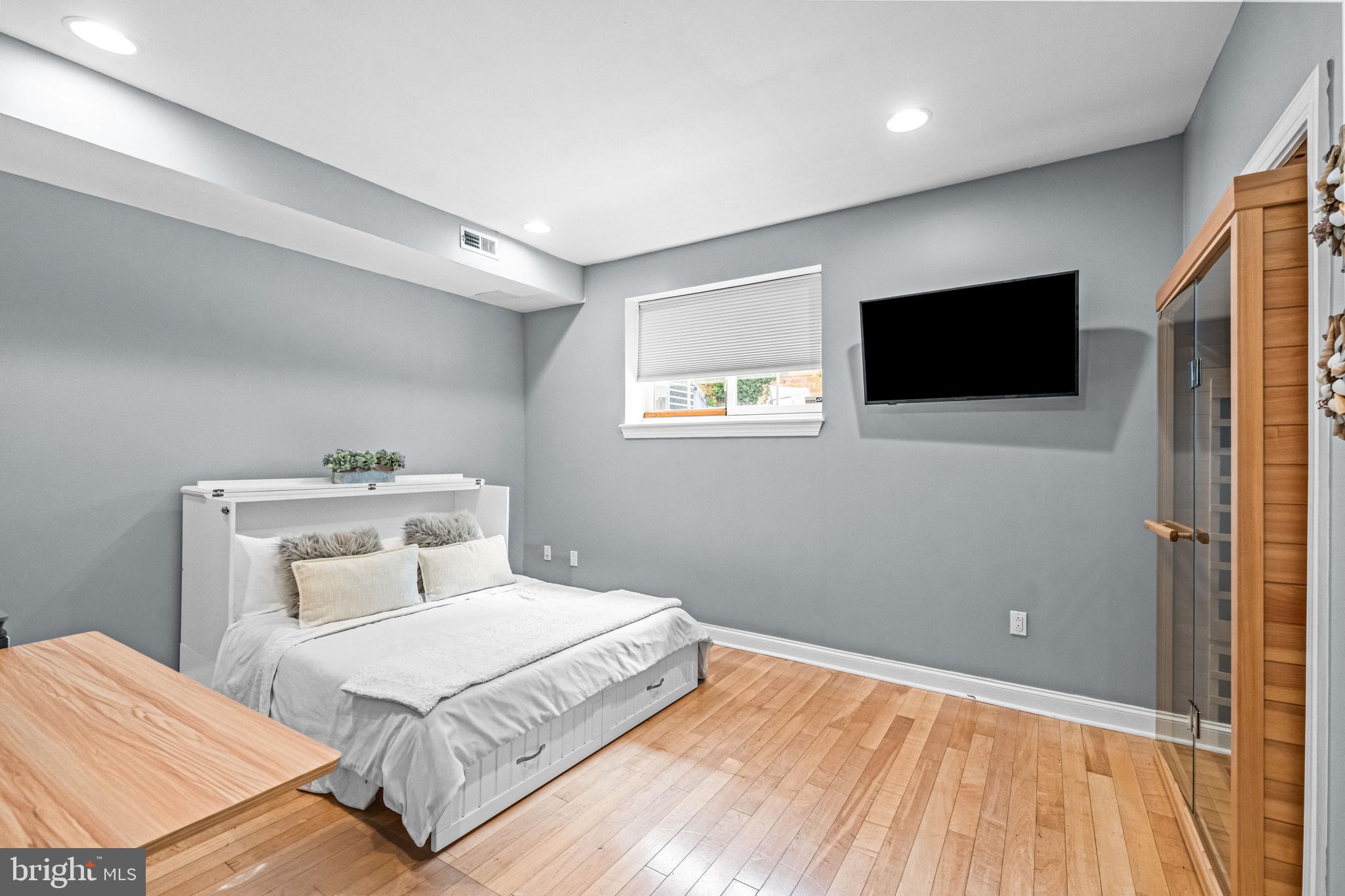 OLD CITY - Residential