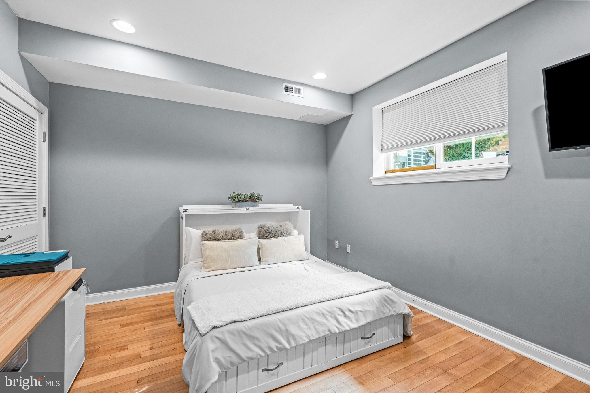 OLD CITY - Residential