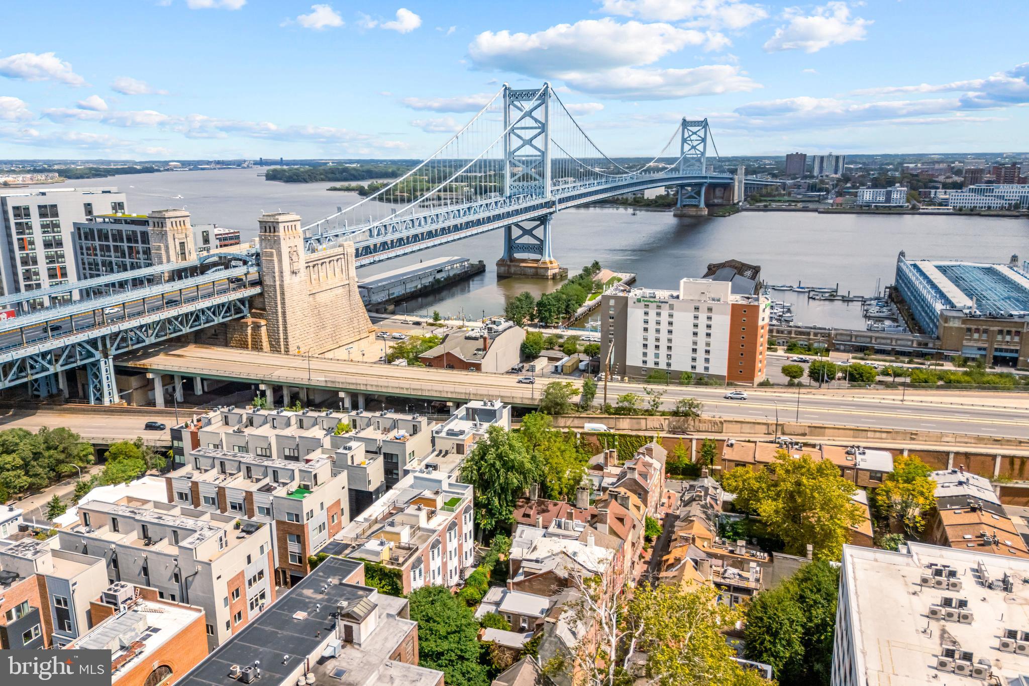 OLD CITY - Residential