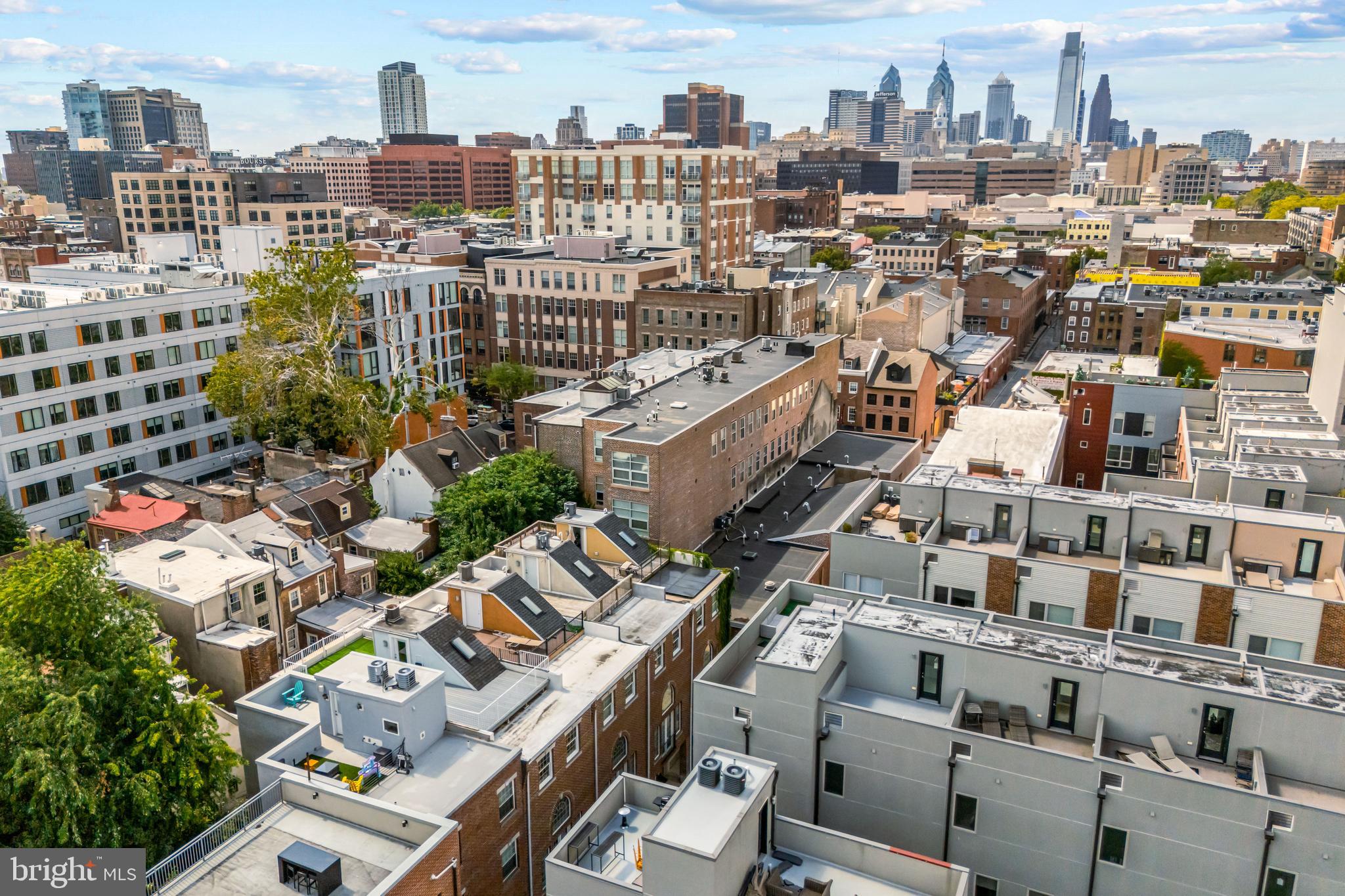 OLD CITY - Residential