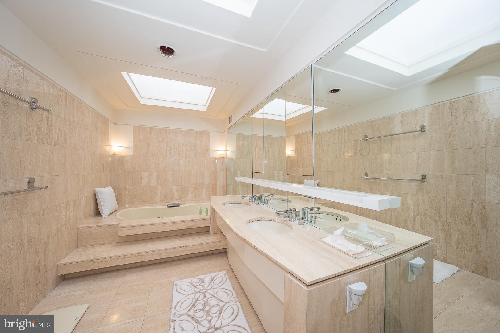 PENN VALLEY - Residential