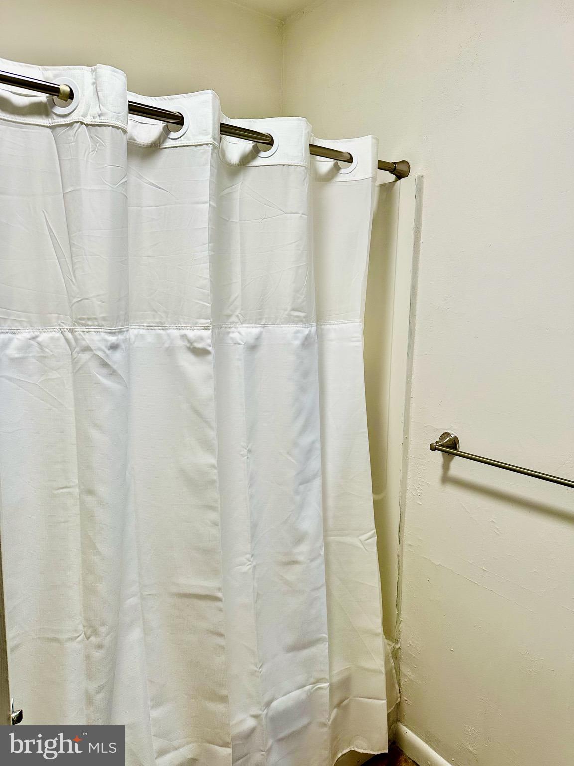 LEBANON CITY - Residential