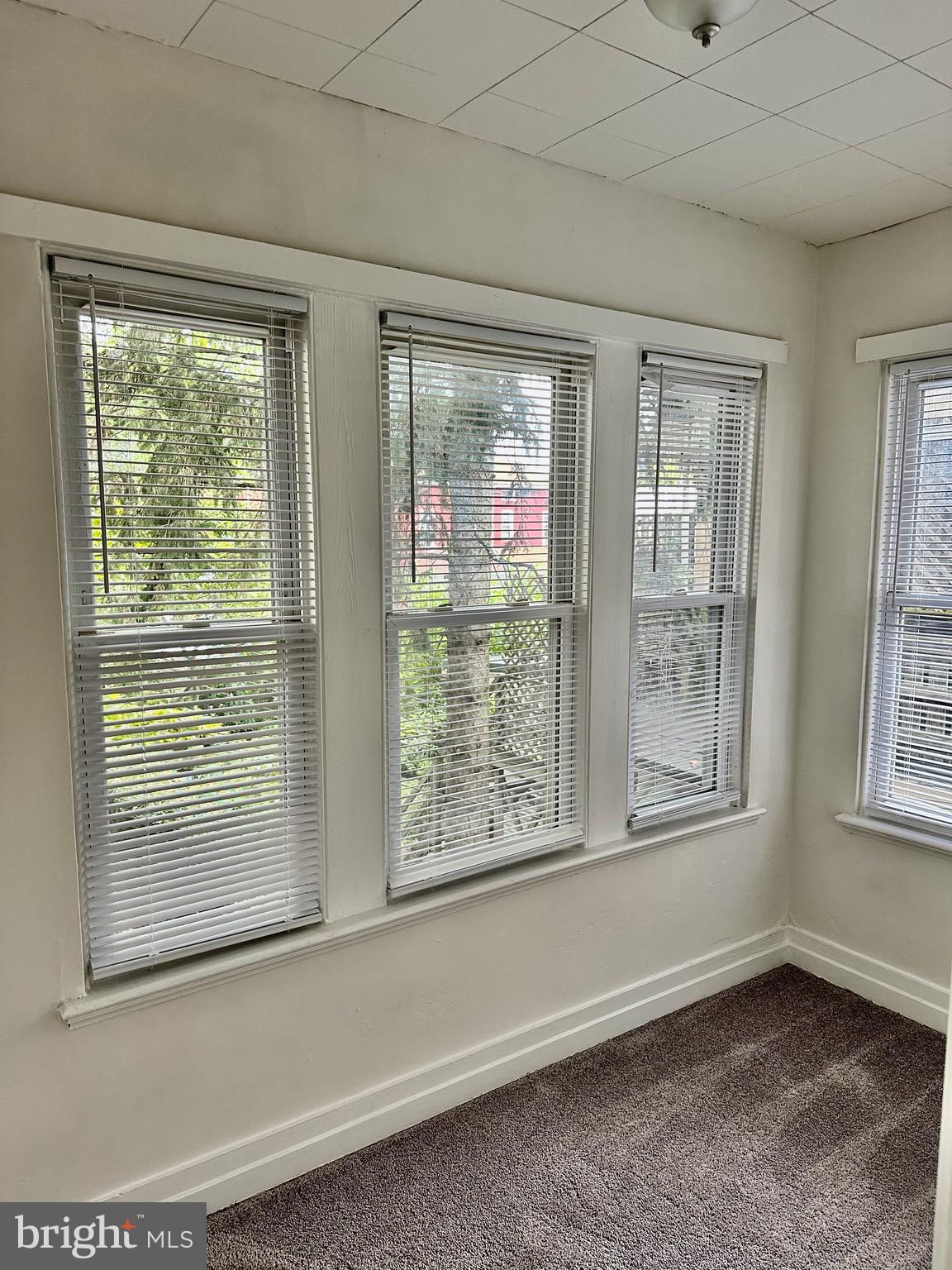 LEBANON CITY - Residential