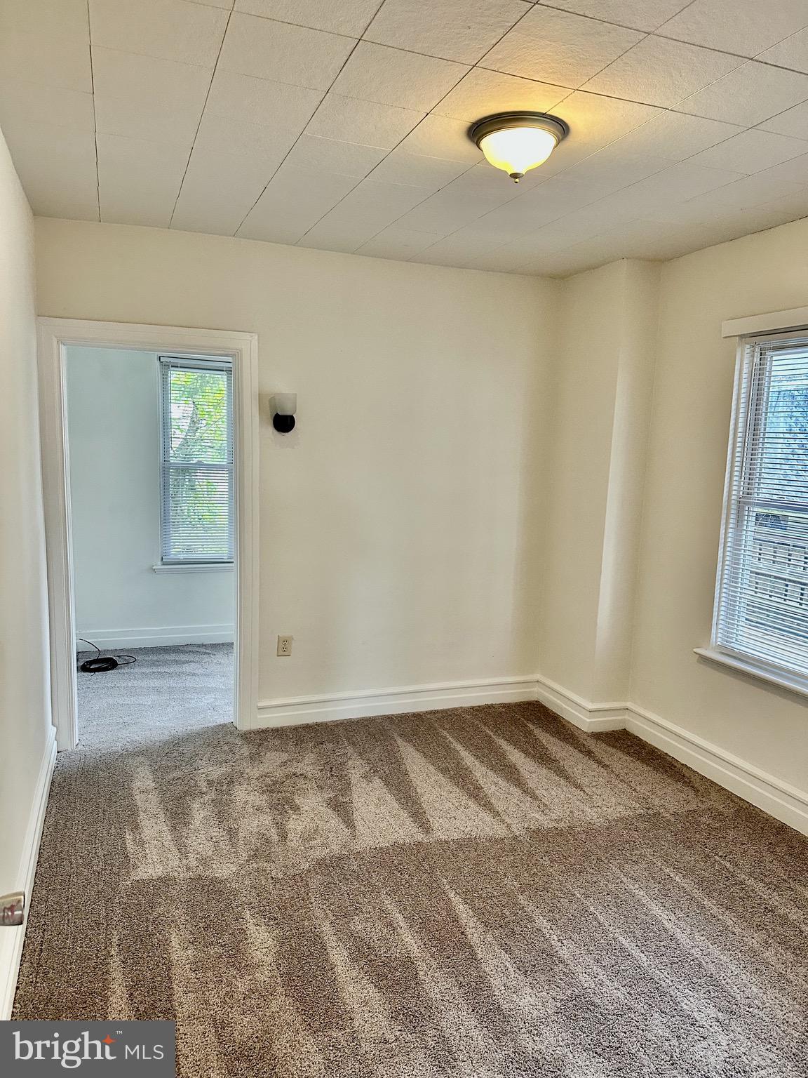 LEBANON CITY - Residential