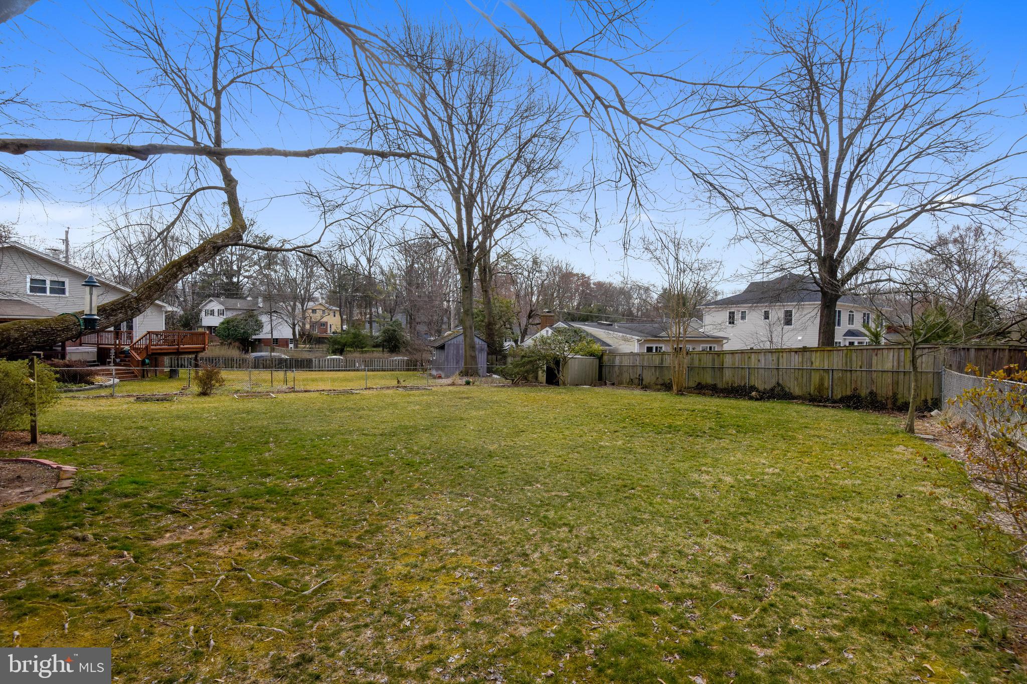 VIENNA WOODS - Residential