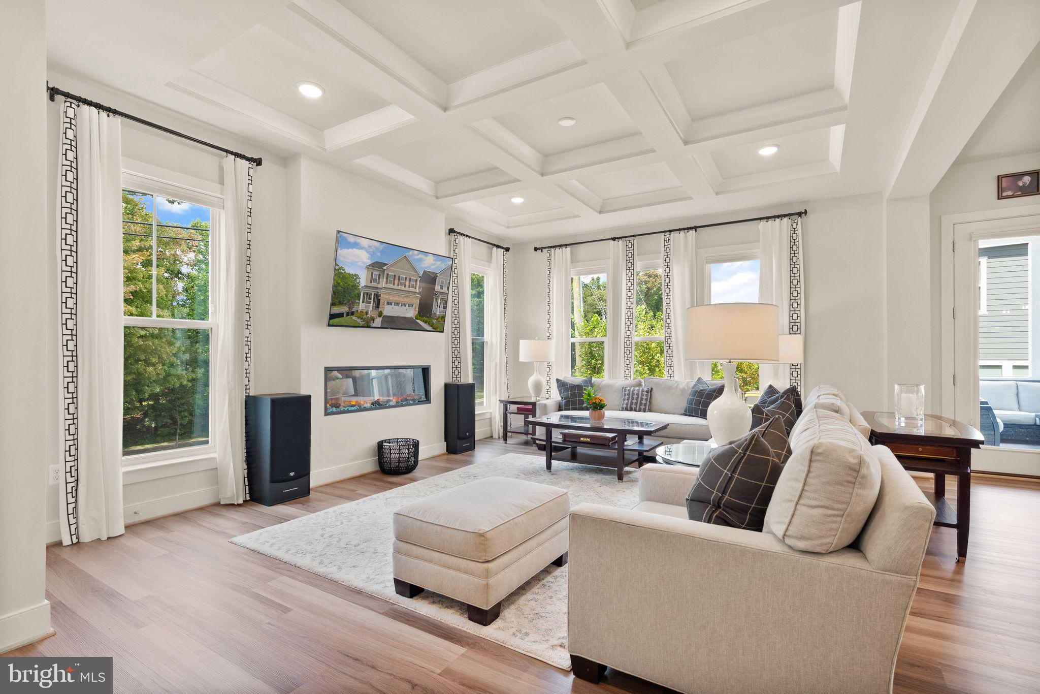 MASON PARK - Residential