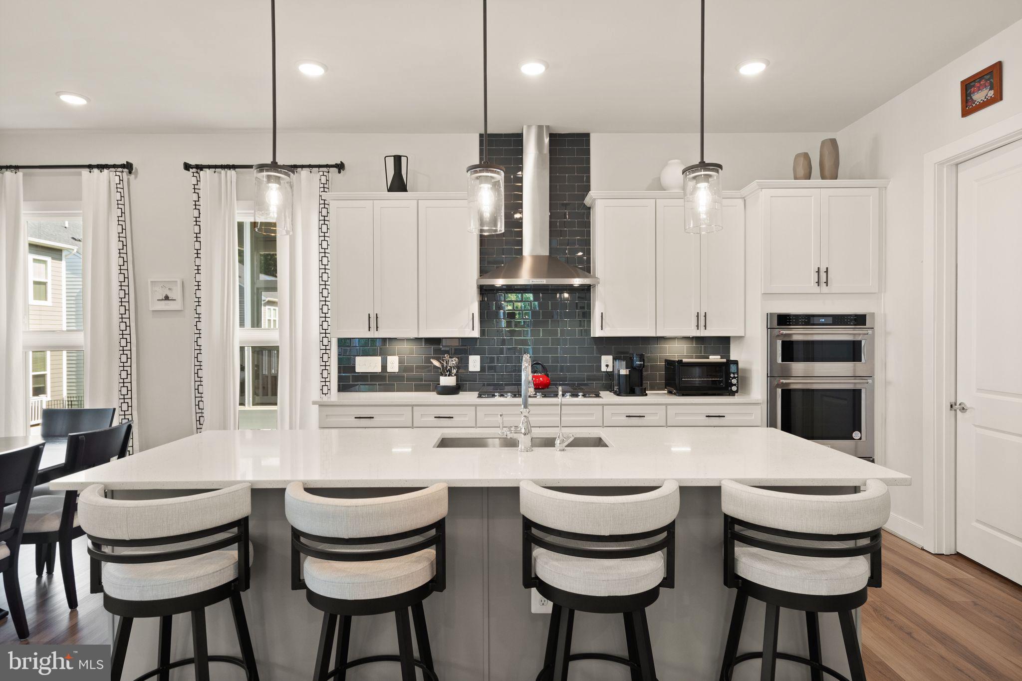 MASON PARK - Residential