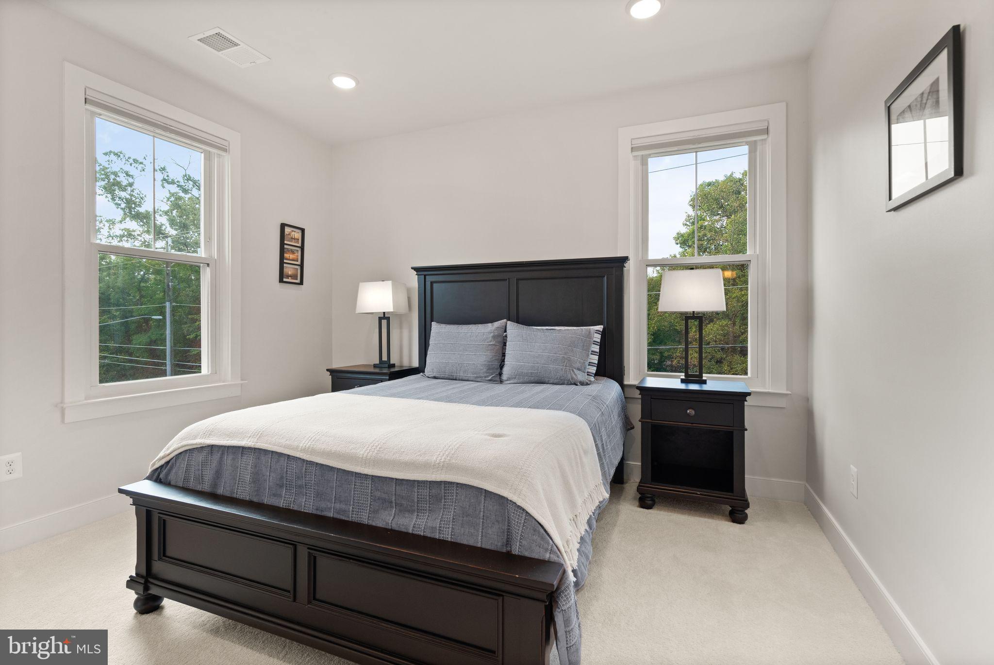 MASON PARK - Residential