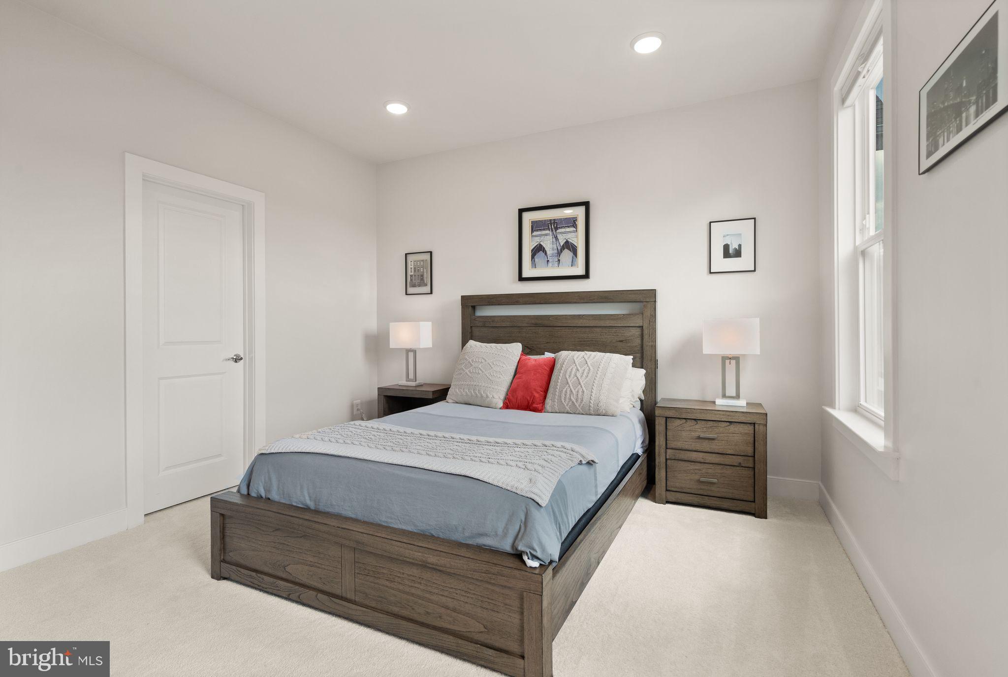 MASON PARK - Residential