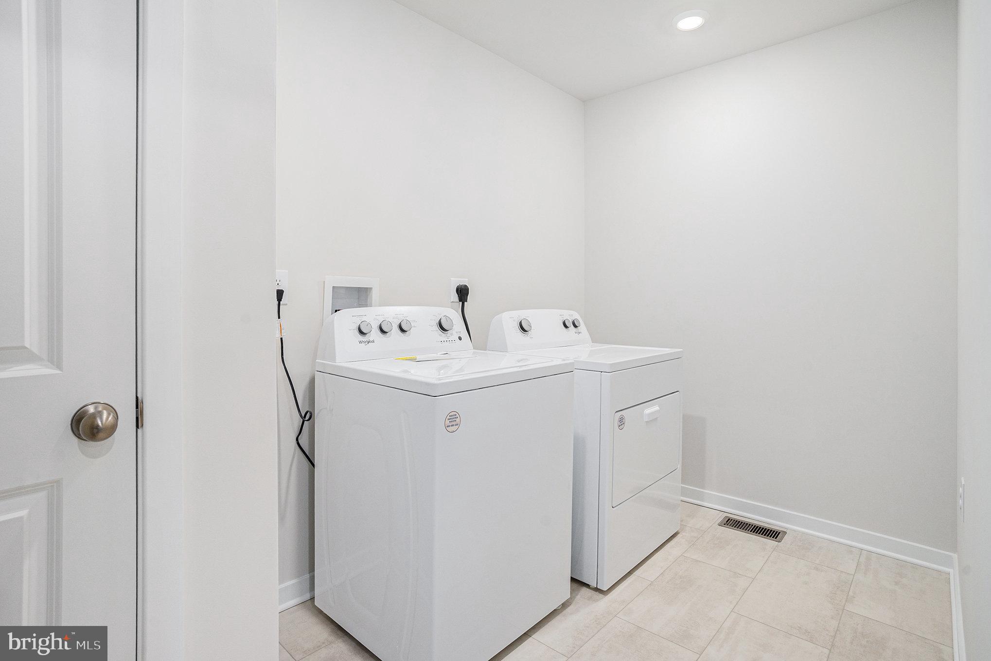 COVENTRY CHASE - Residential Lease