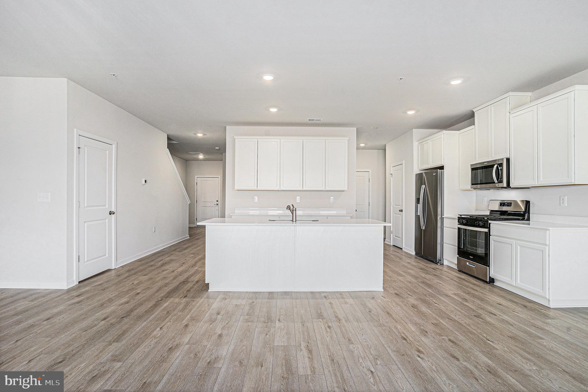 COVENTRY CHASE - Residential Lease