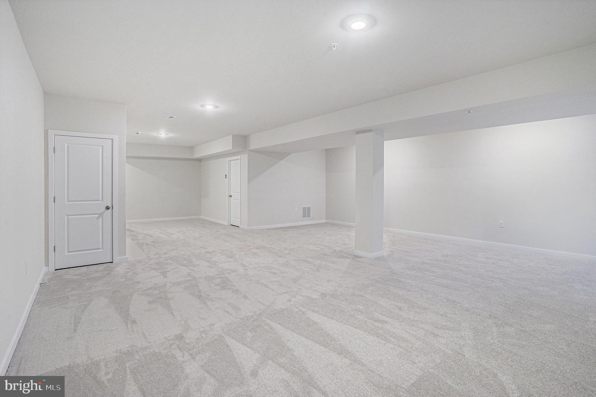 COVENTRY CHASE - Residential Lease