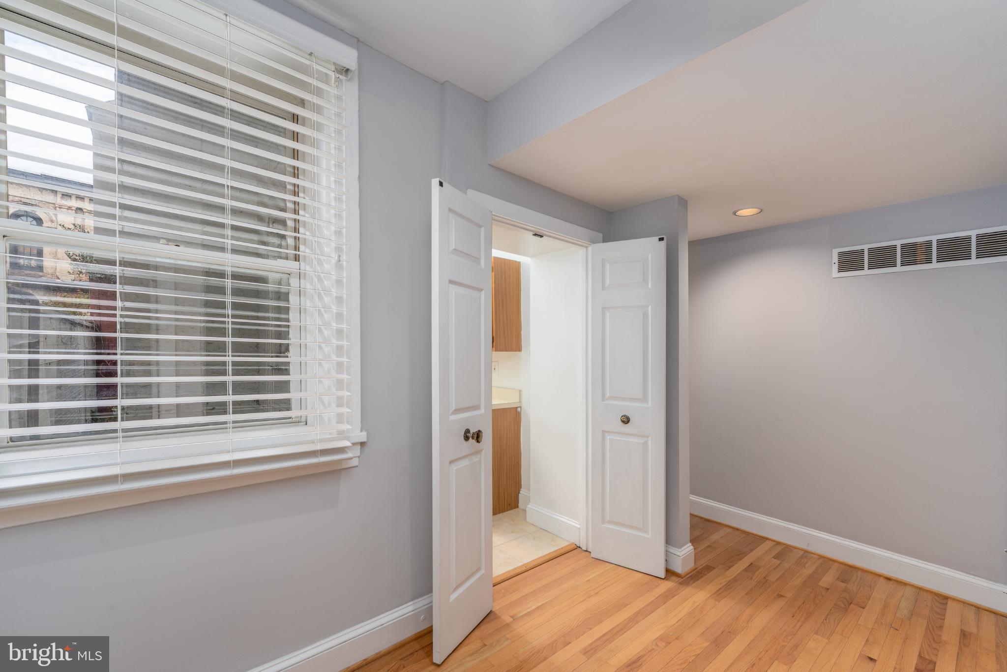 MOUNT VERNON - Residential