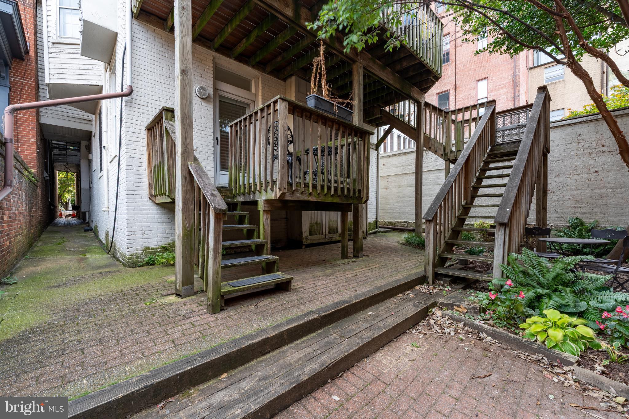 MOUNT VERNON - Residential