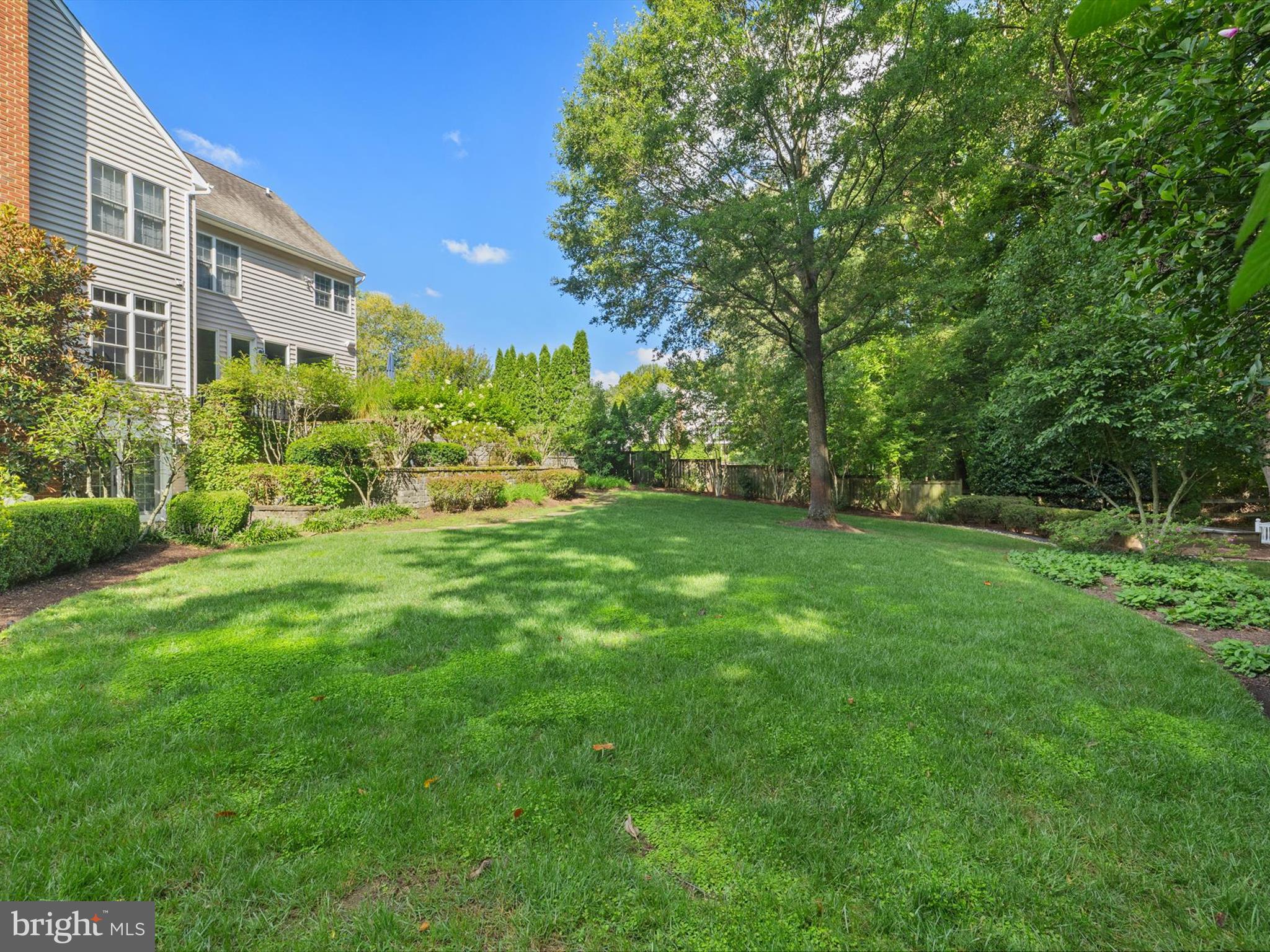 THE OVERLOOK AT BROAD CREEK - Residential
