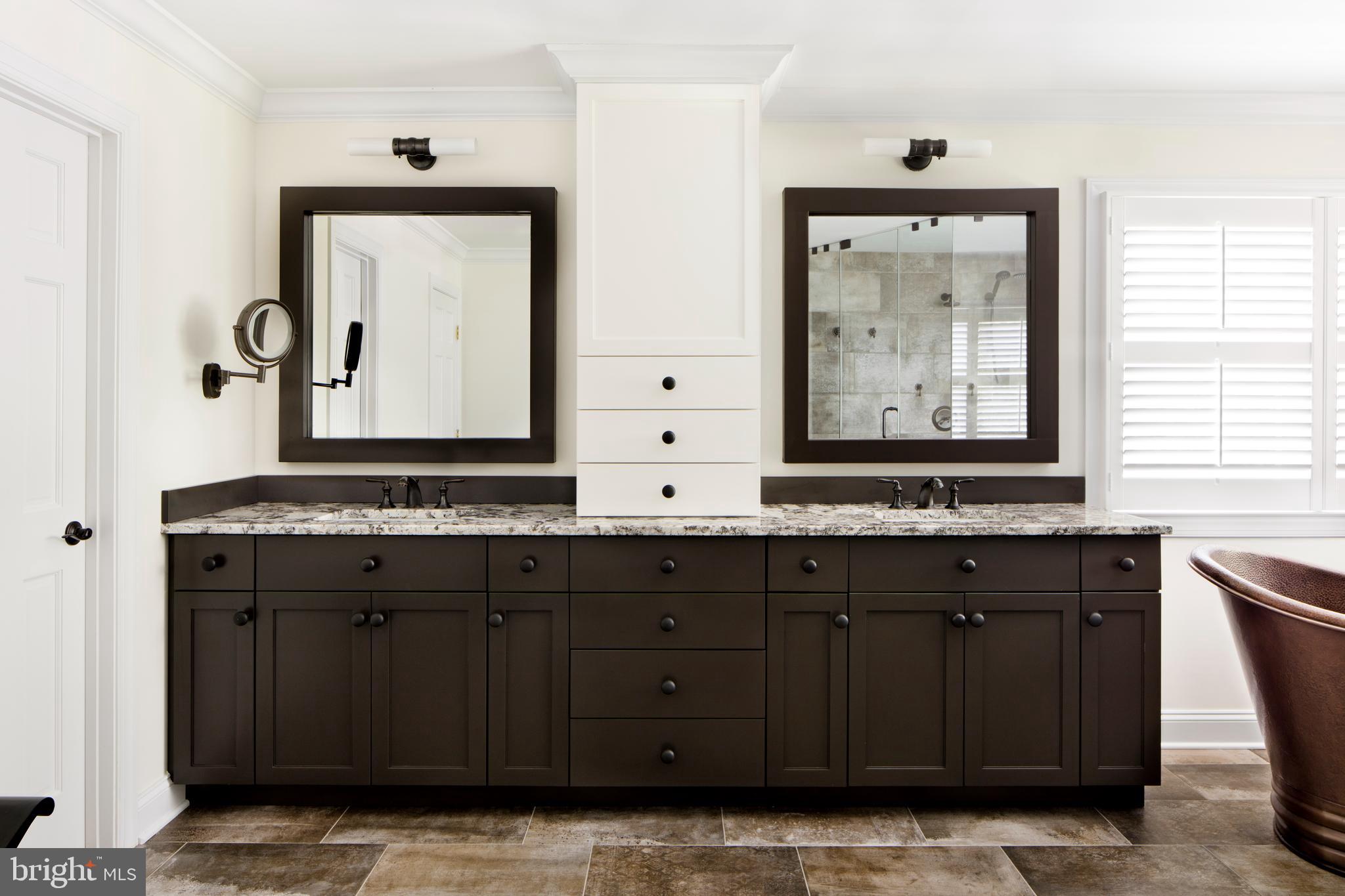 THE OVERLOOK AT BROAD CREEK - Residential