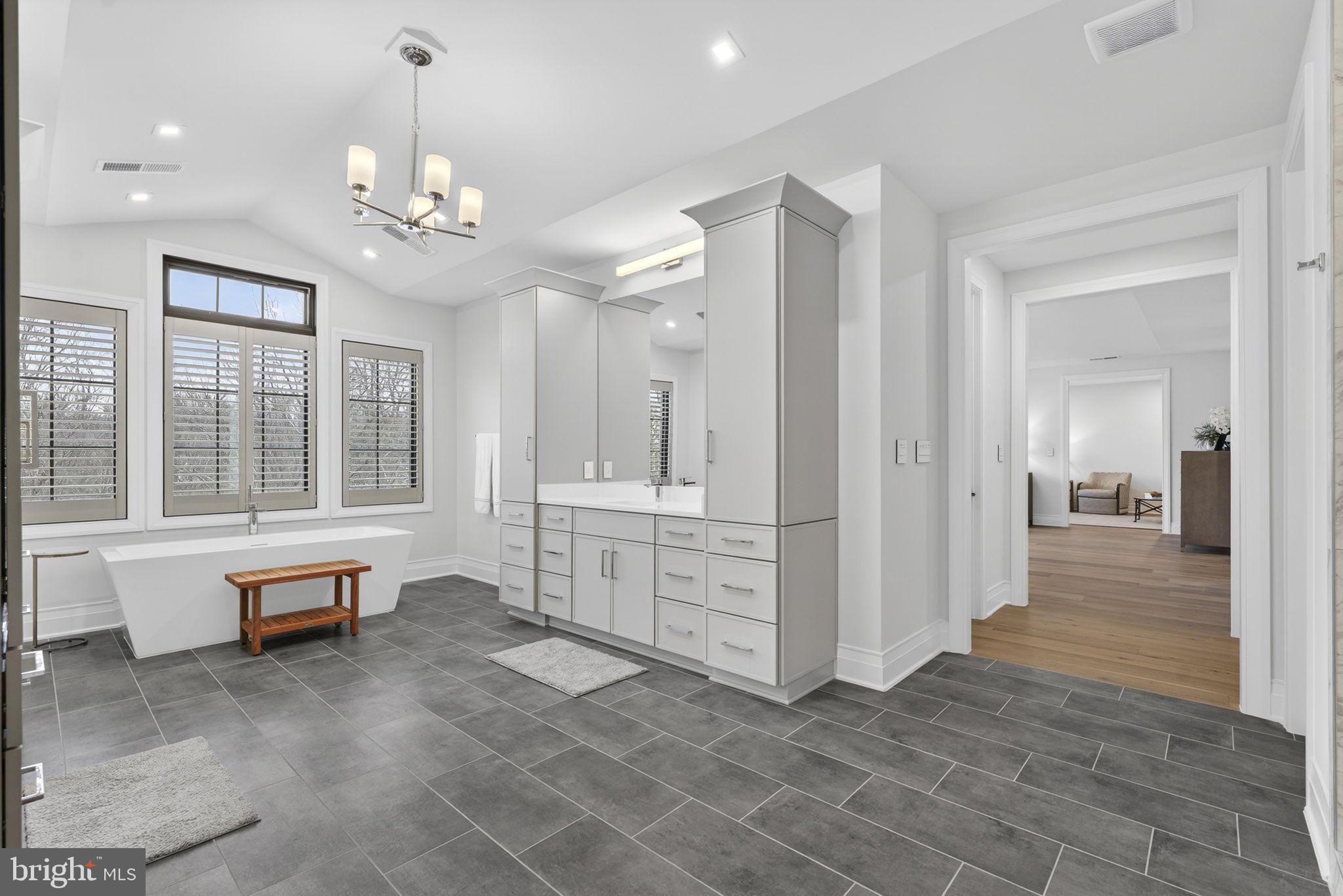 BANBURY CROSS RESERVE - Residential