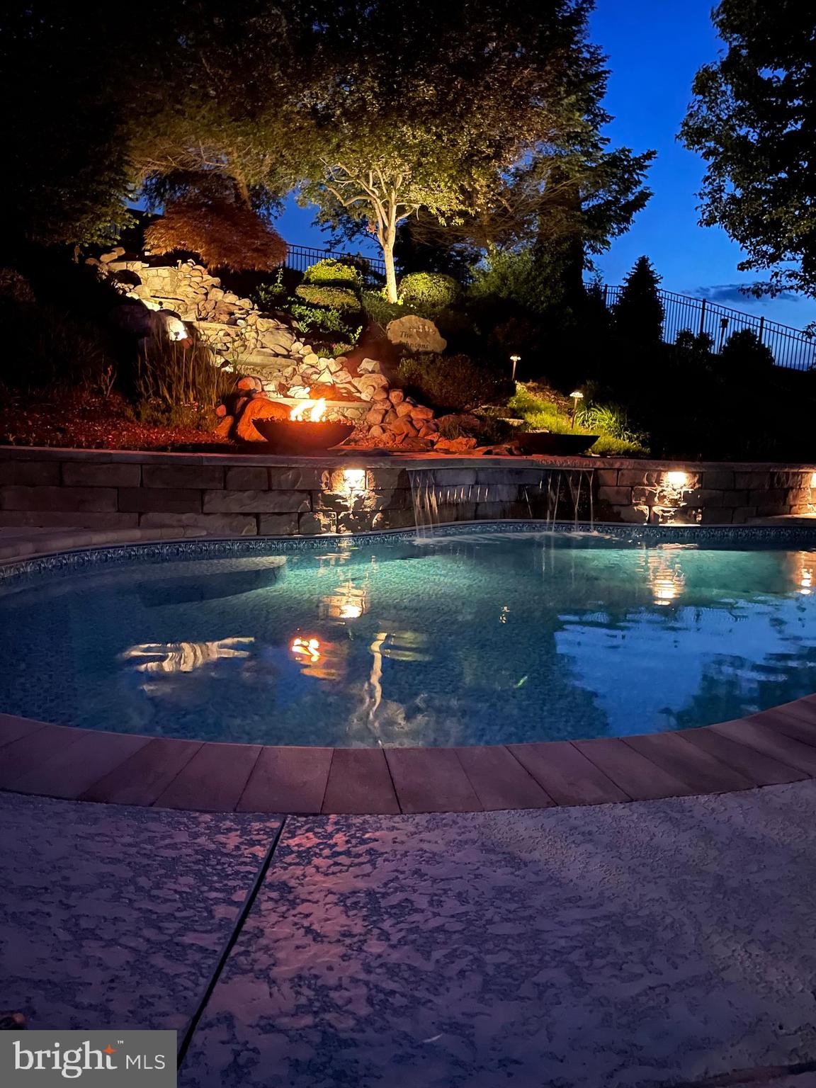 YORK TWP - Residential