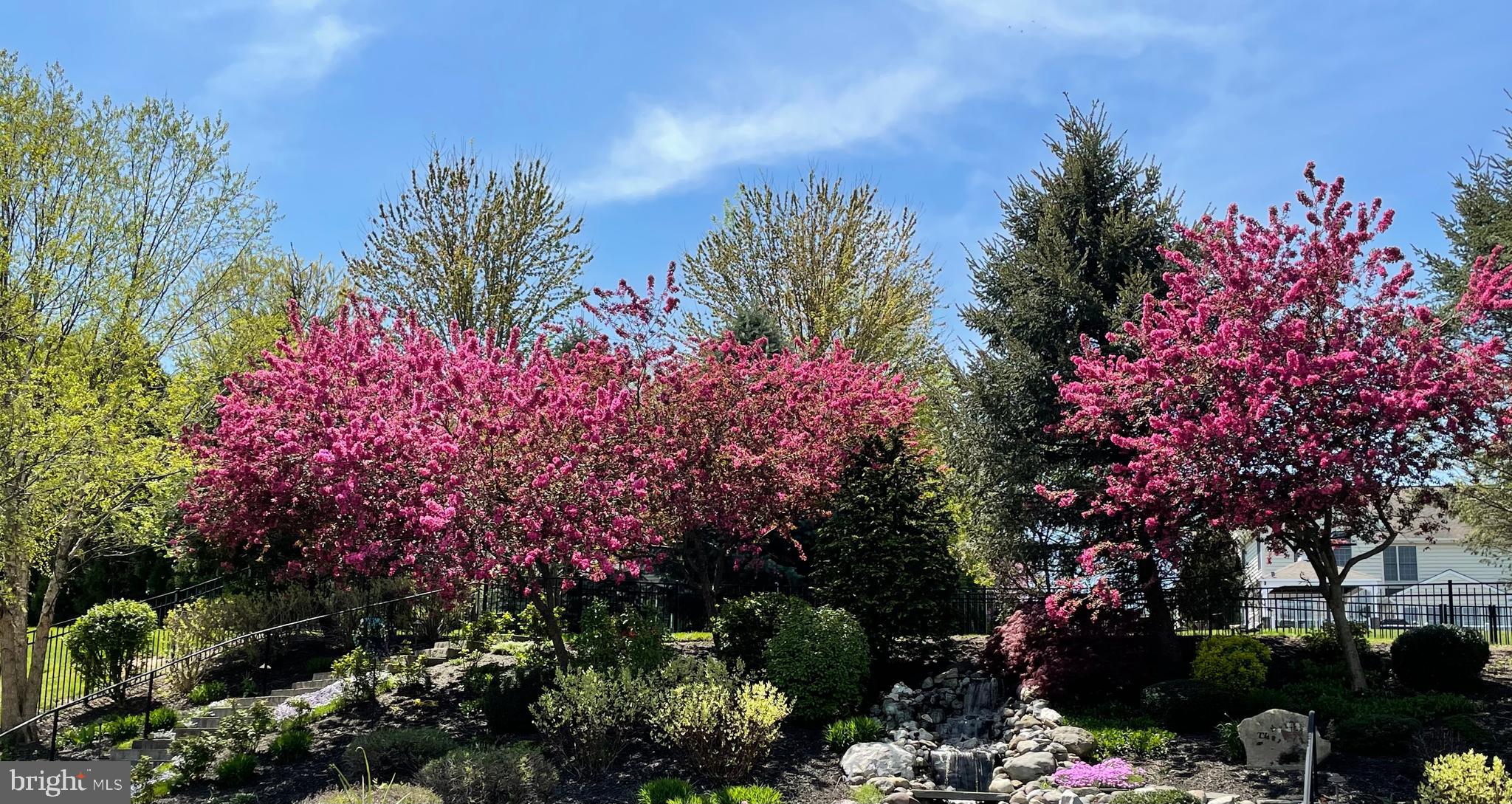 YORK TWP - Residential