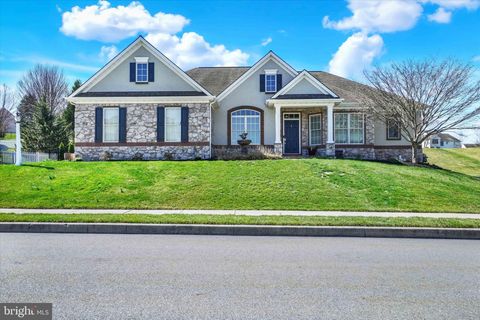 2773 MEADOW CROSS WAY YORK PA 17402