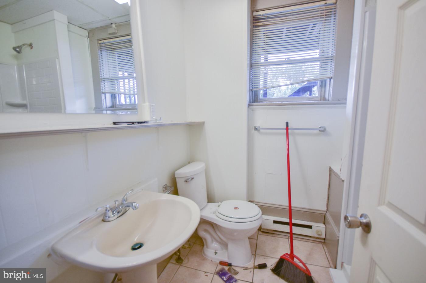 CITY OF MARTINSBURG - Residential Lease