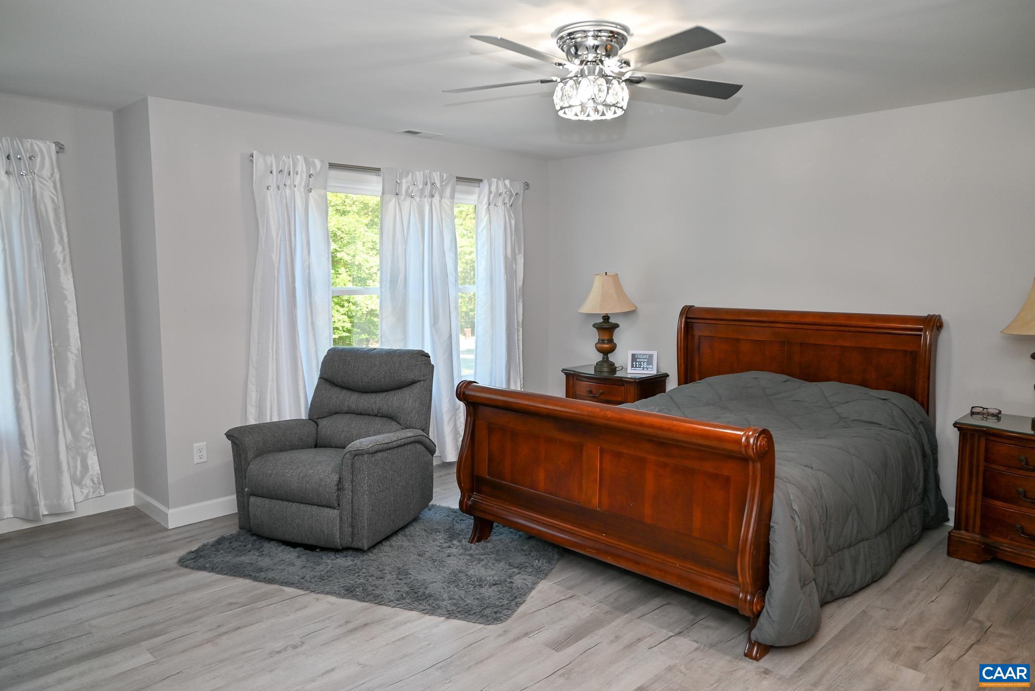 LAKE MONTICELLO - Residential