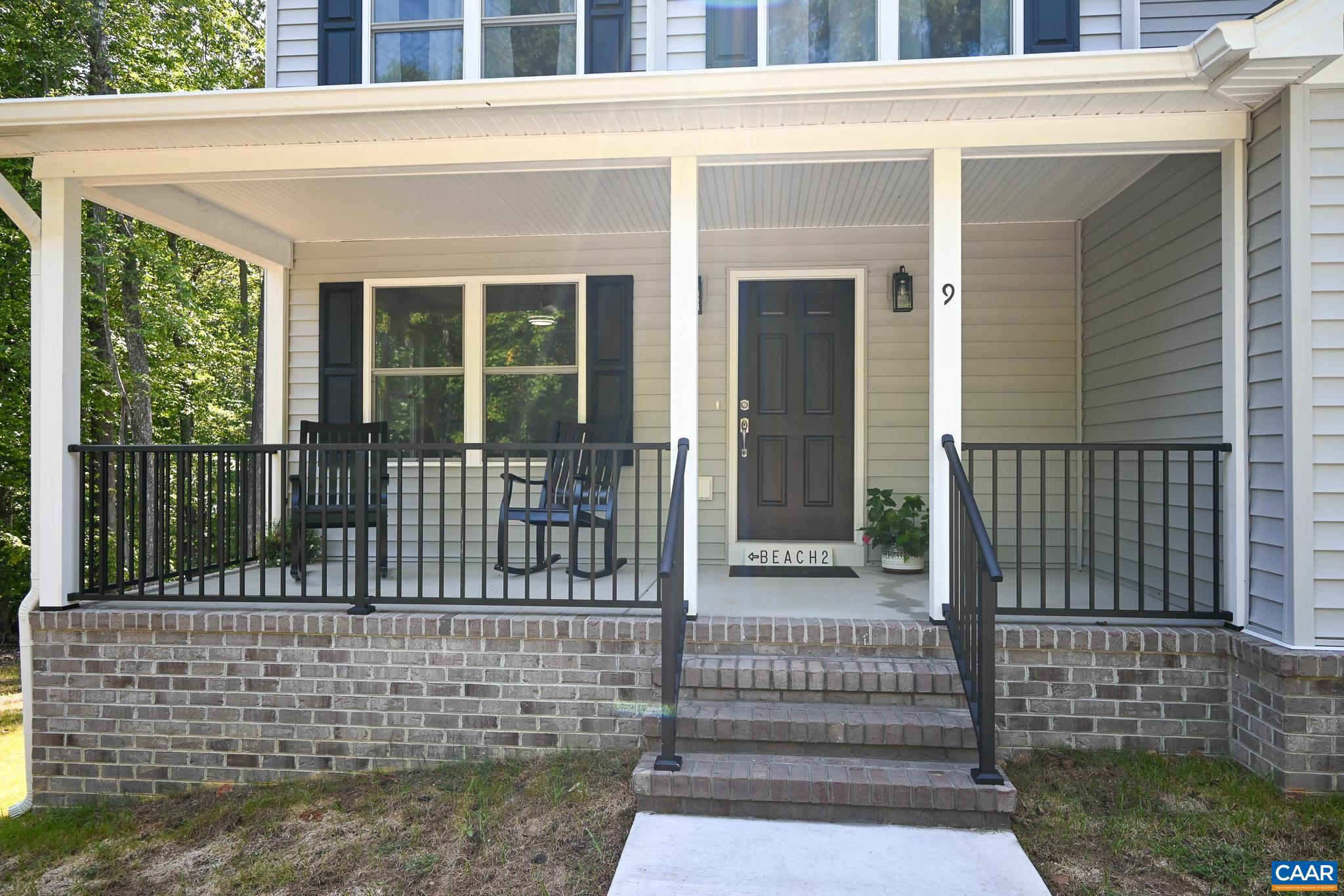 LAKE MONTICELLO - Residential