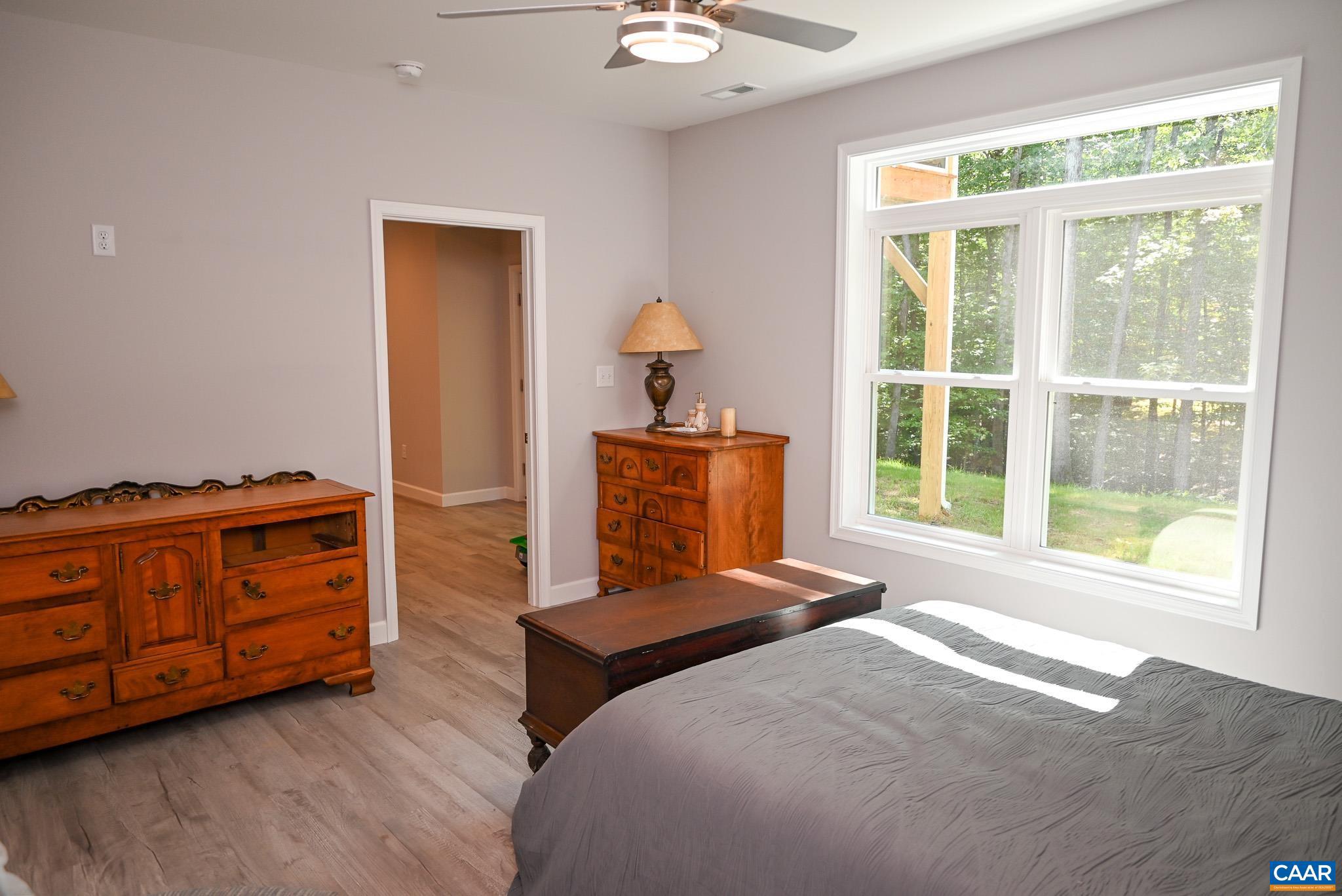 LAKE MONTICELLO - Residential