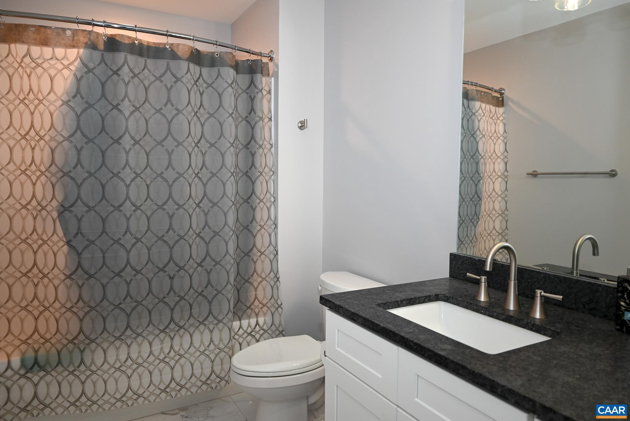 LAKE MONTICELLO - Residential