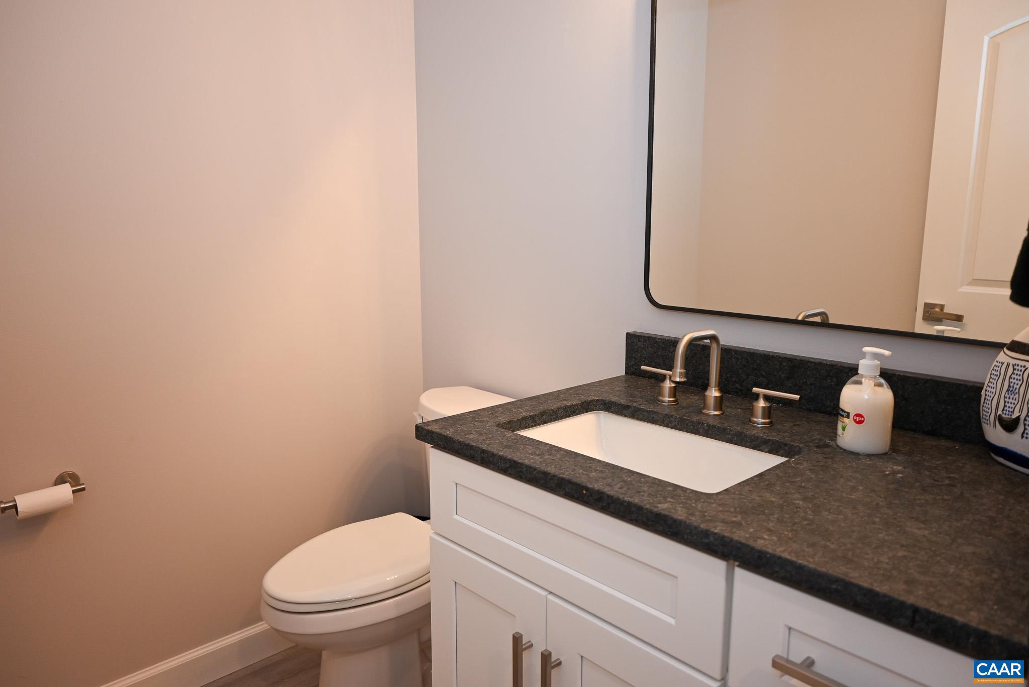 LAKE MONTICELLO - Residential