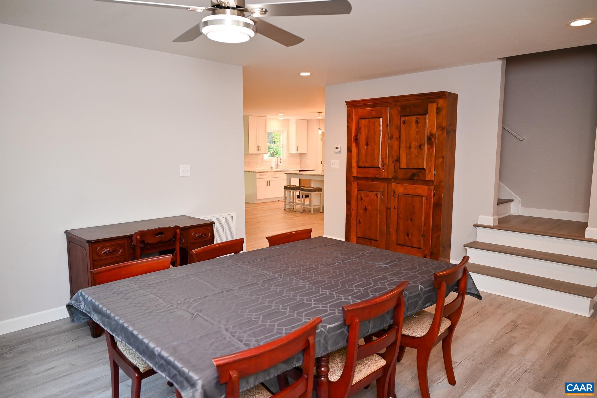 LAKE MONTICELLO - Residential