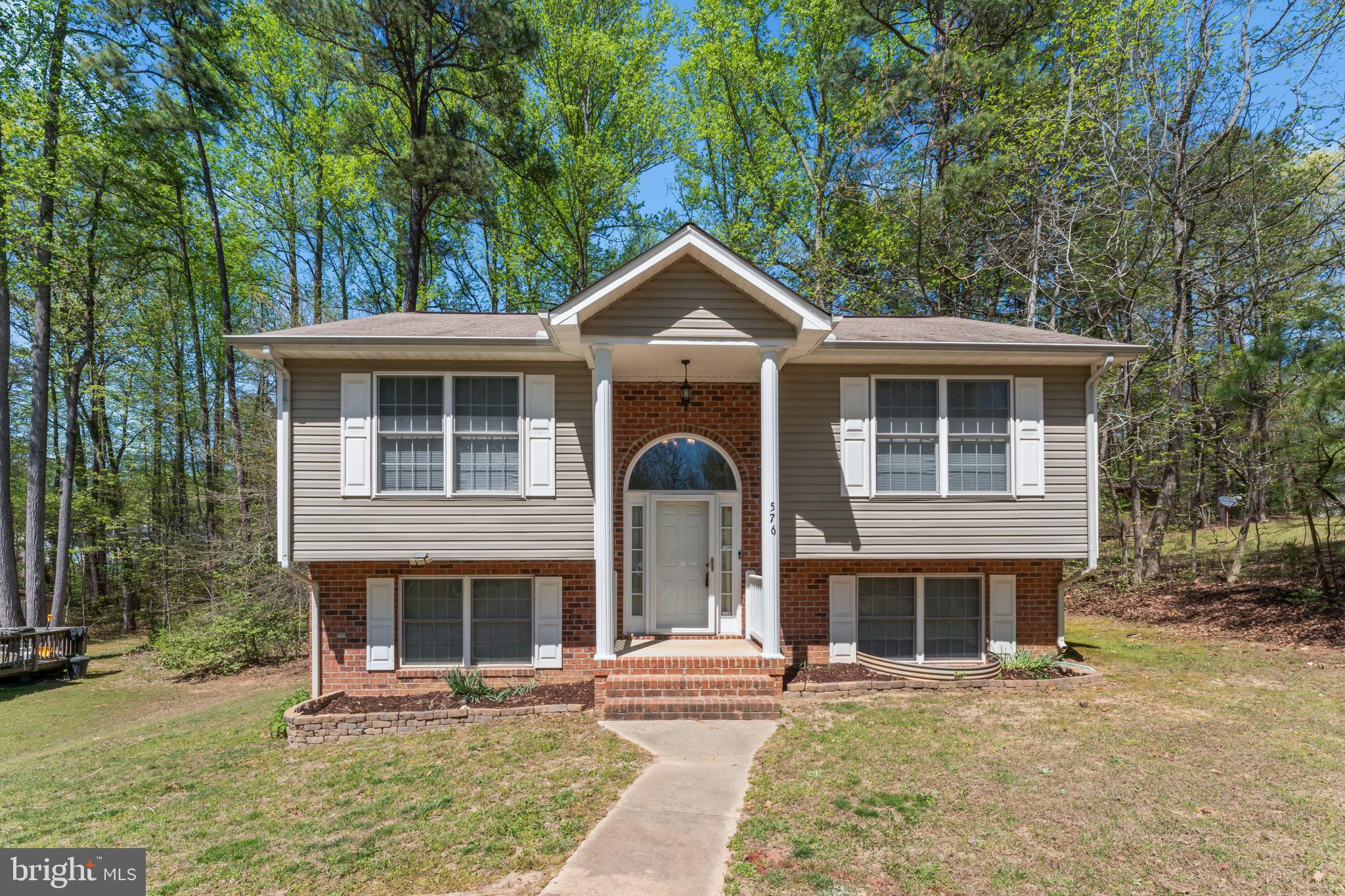 LAKE LAND OR - Residential