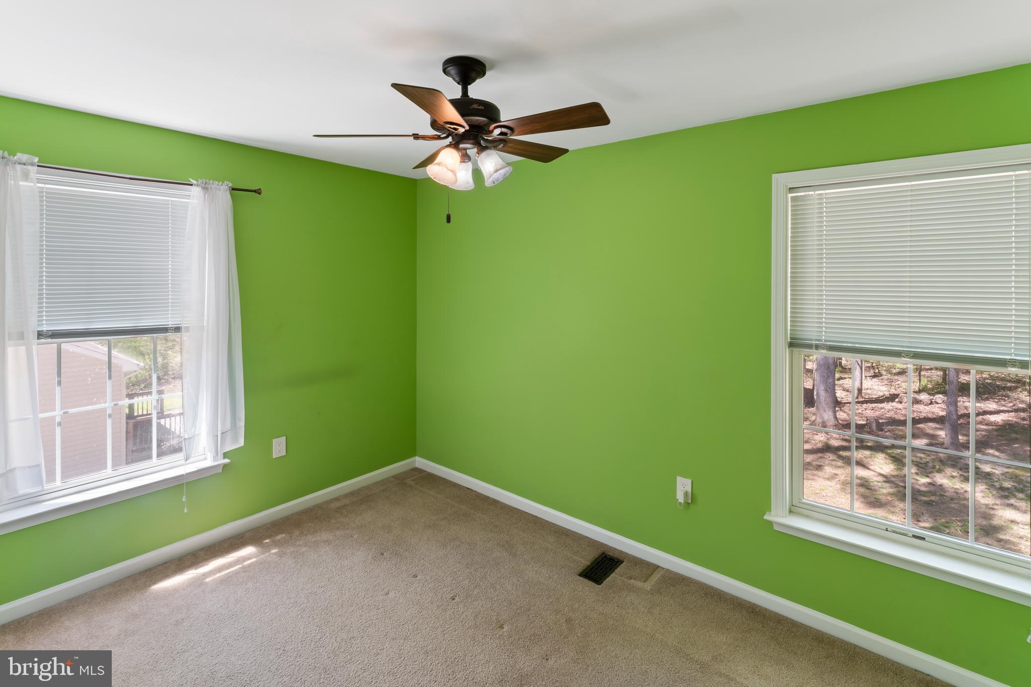 LAKE LAND OR - Residential